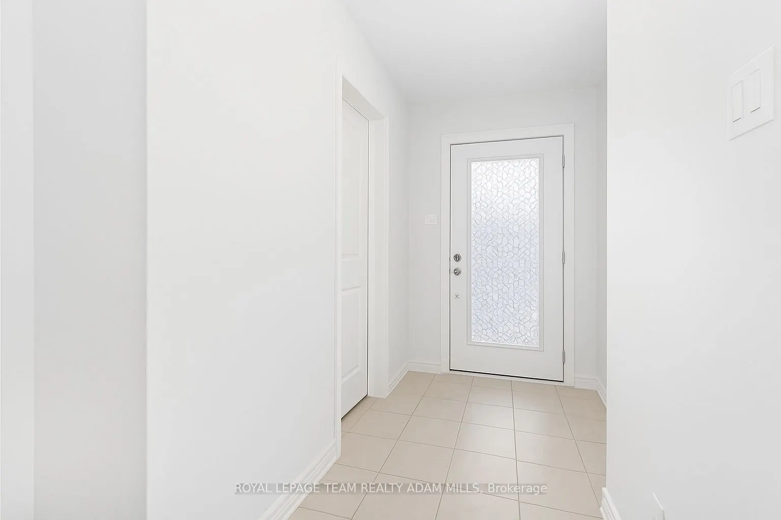 12 Verglas Lane