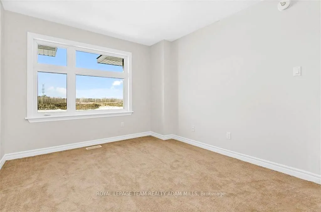 12 Verglas Lane