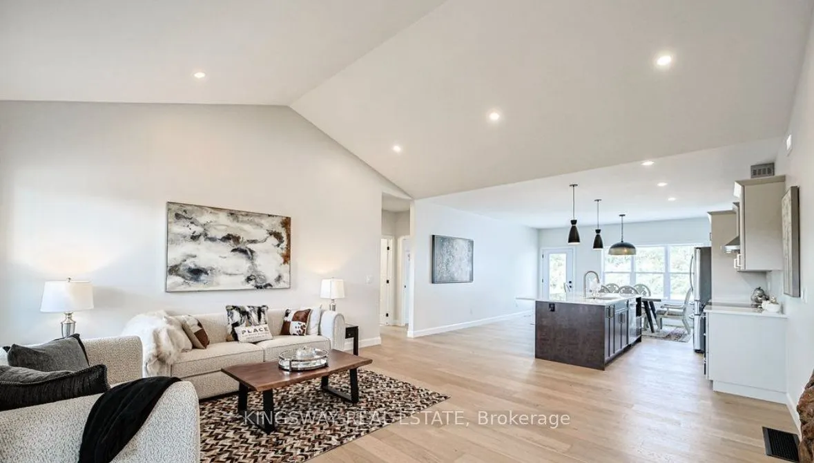 242 Percy Boom Road E