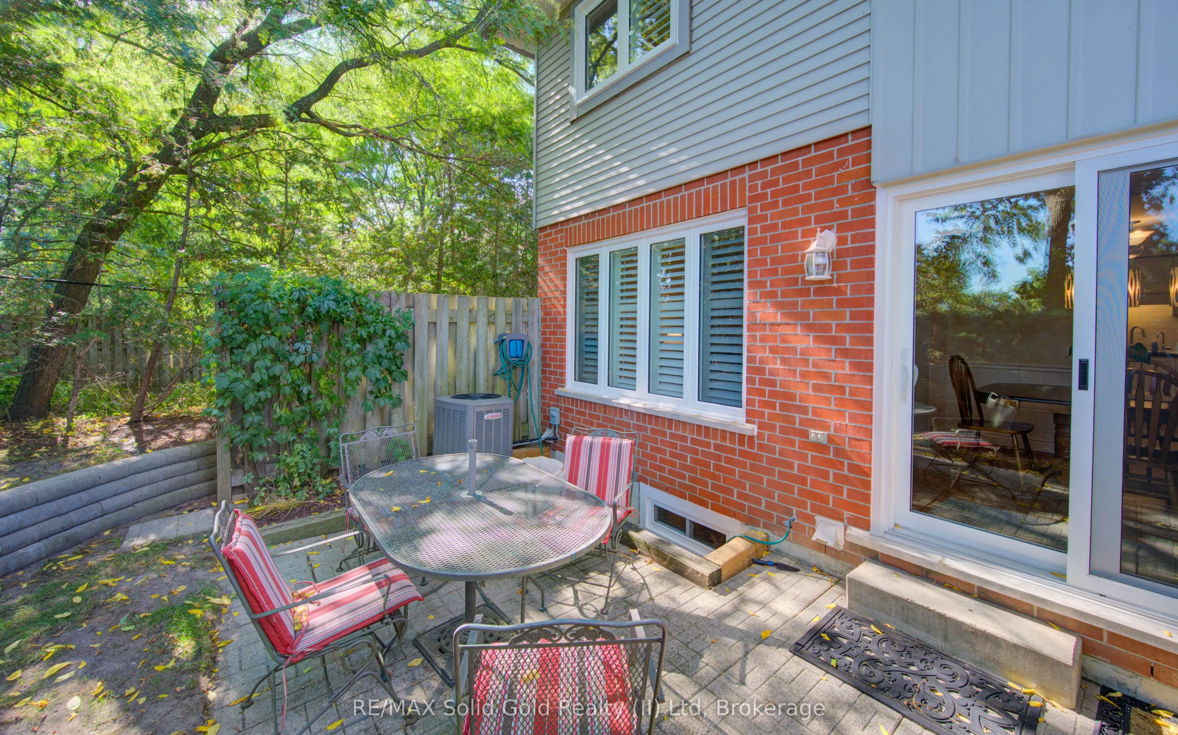 89 Woolwich Street, #12