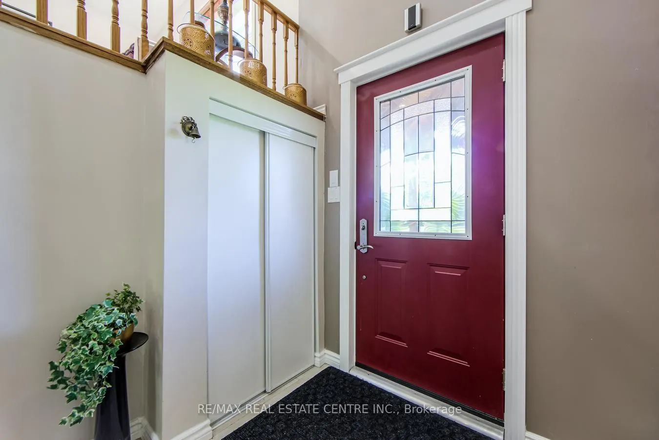 9438 Wellington Rd 42 Road
