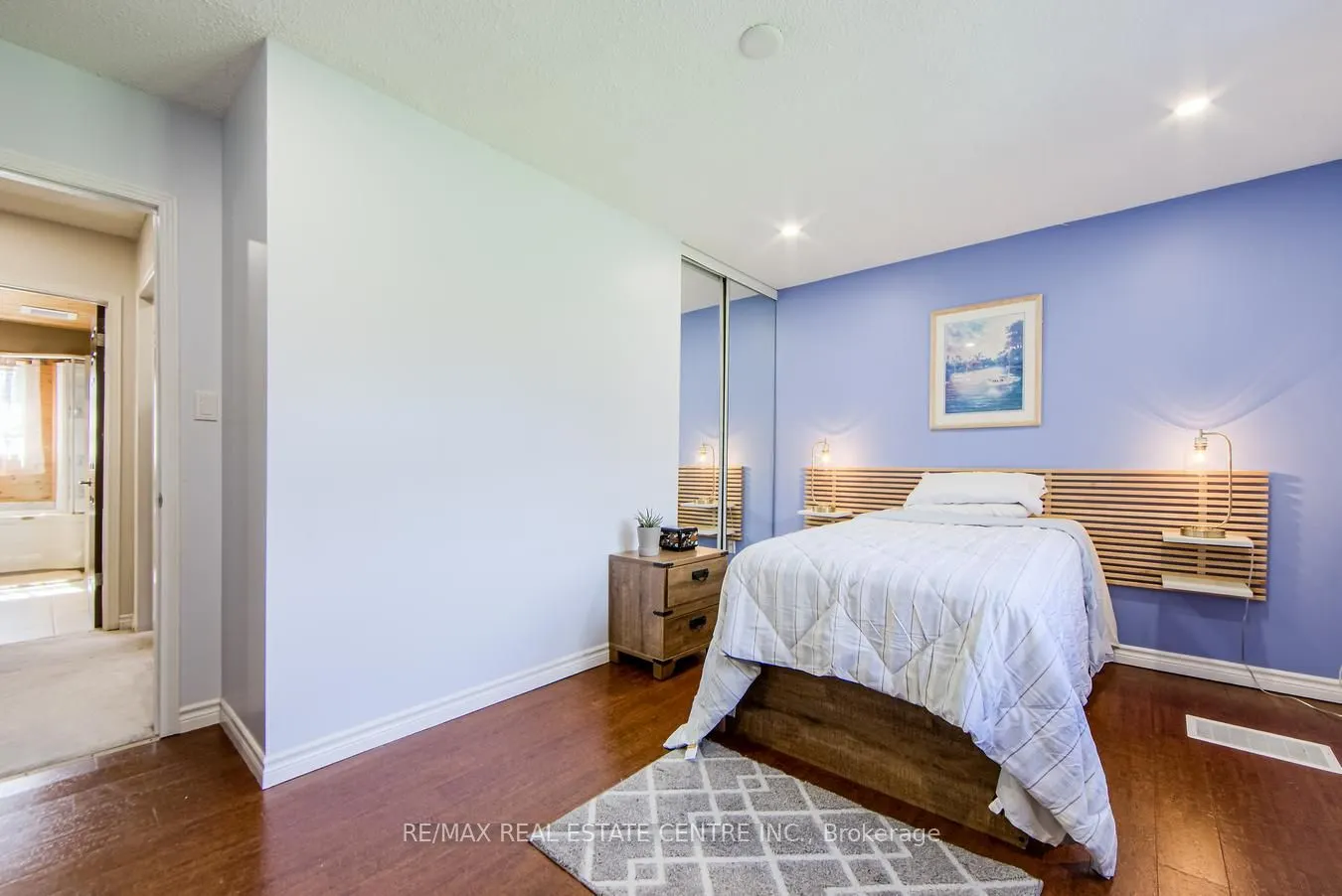 9438 Wellington Rd 42 Road