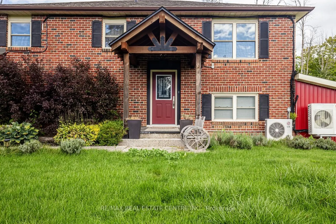 9438 Wellington Rd 42 Road