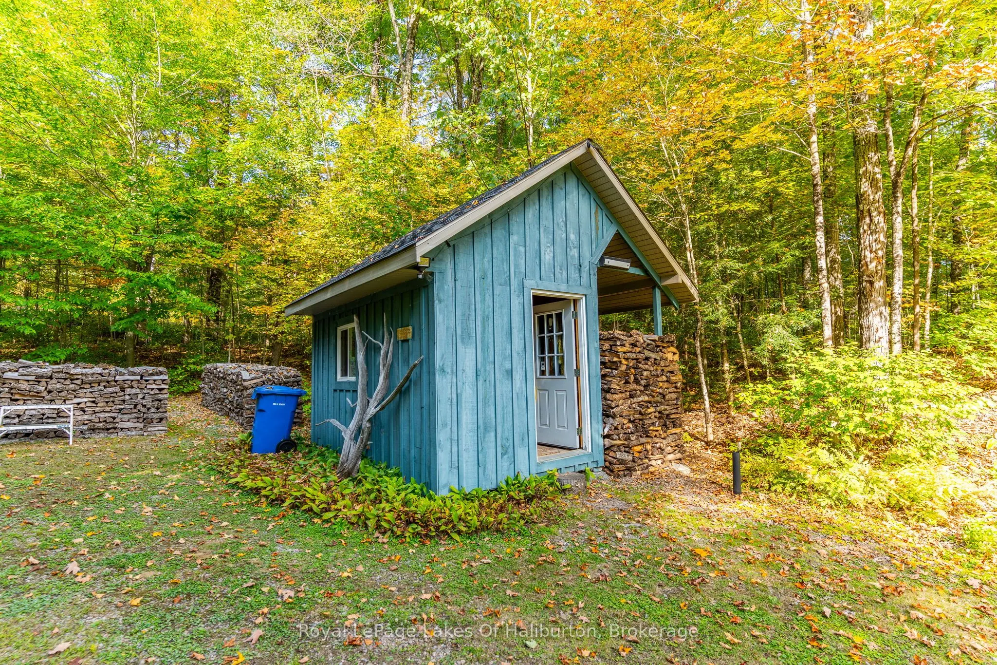 48 Russell Drive