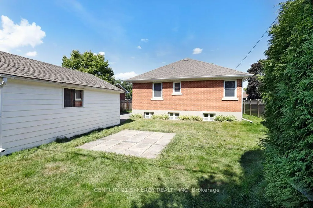 564 Alesther Street