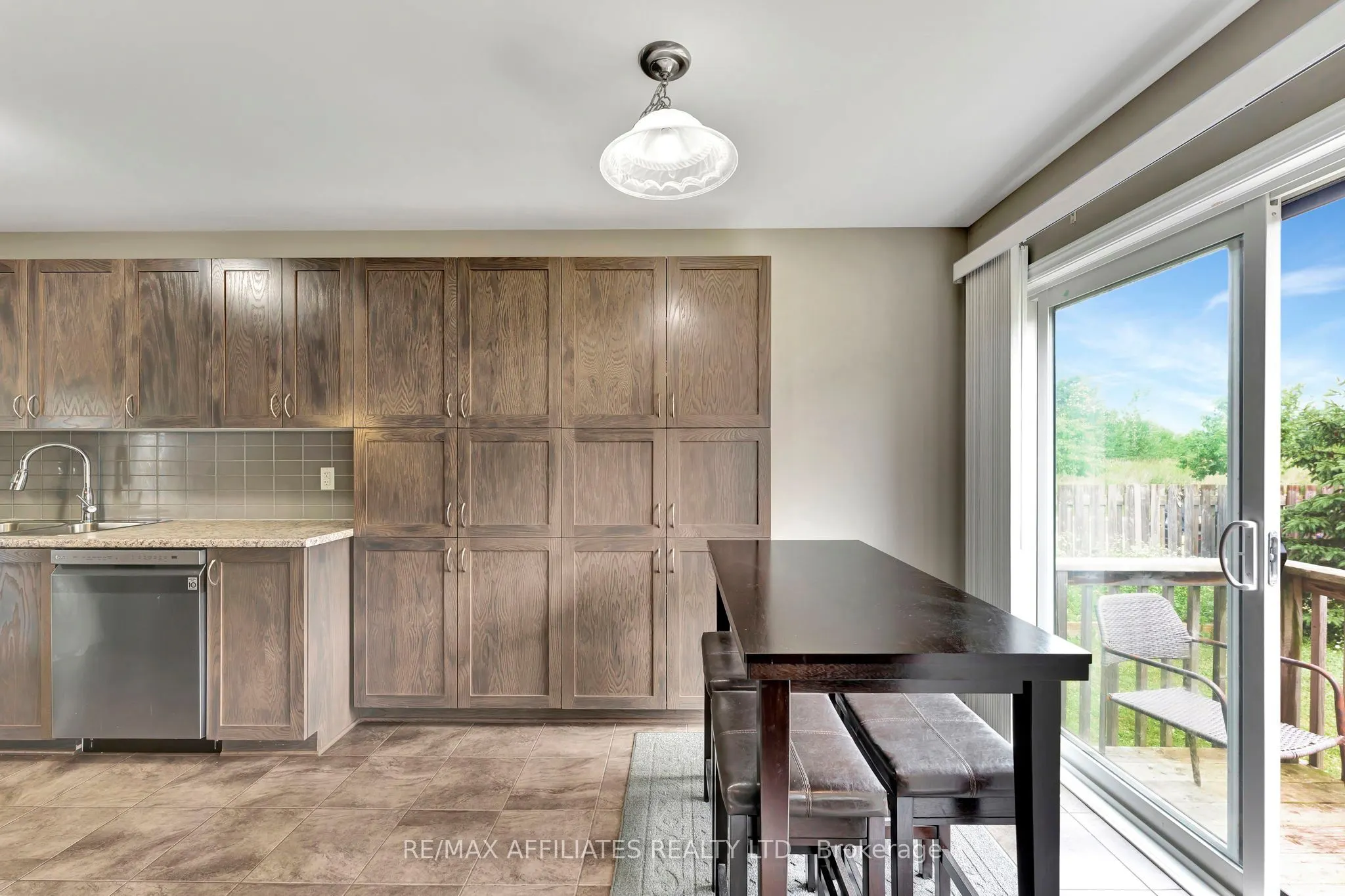 625 Trigoria Crescent