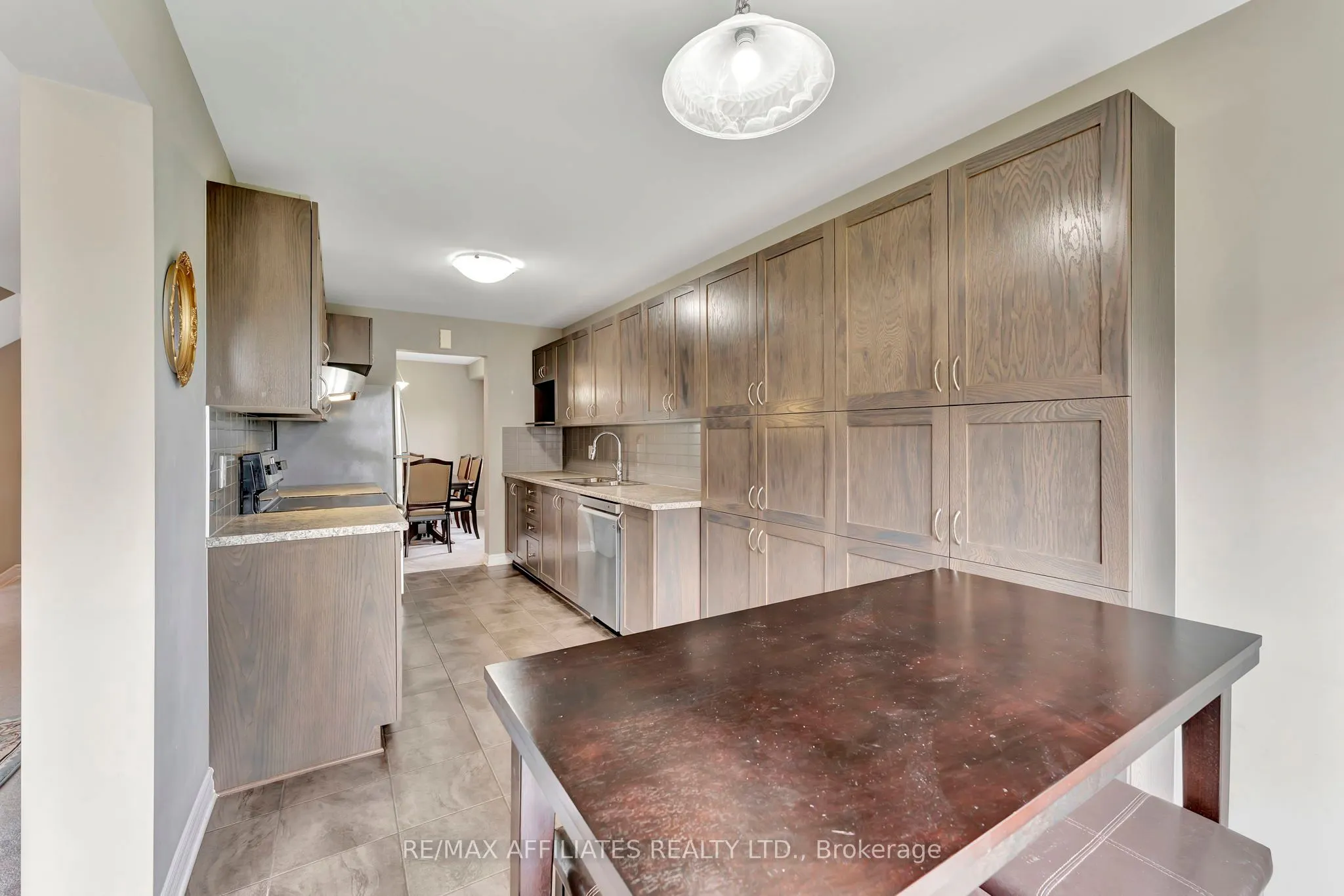 625 Trigoria Crescent