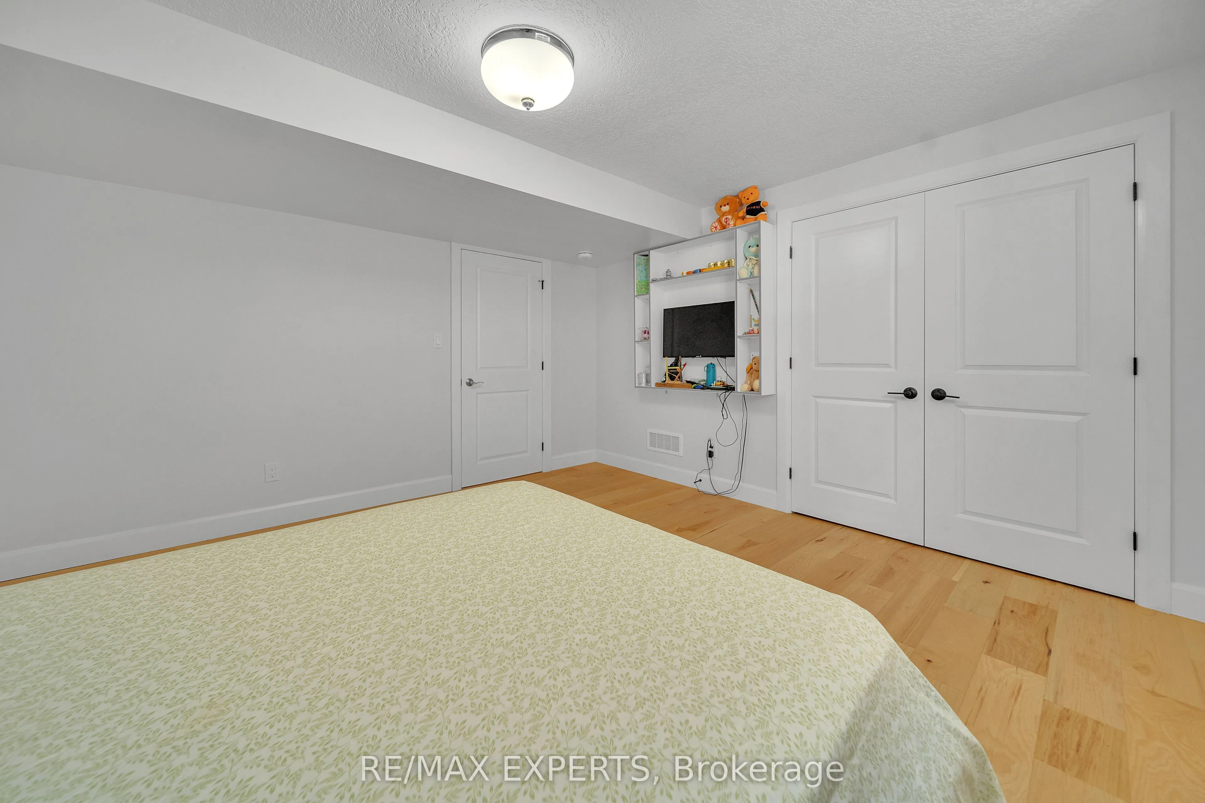 269 Pittock Park Road, #9