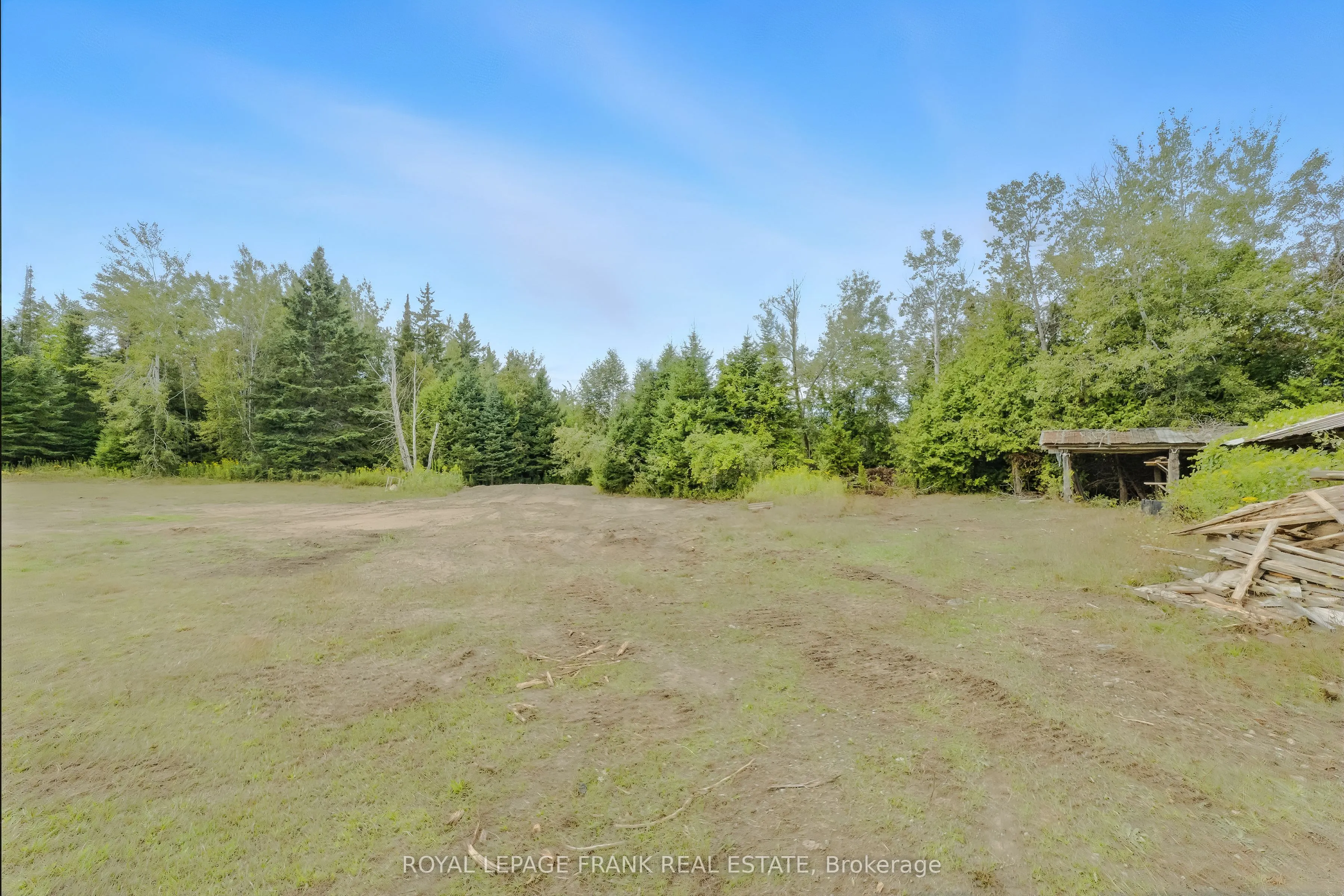 274 Highway 35