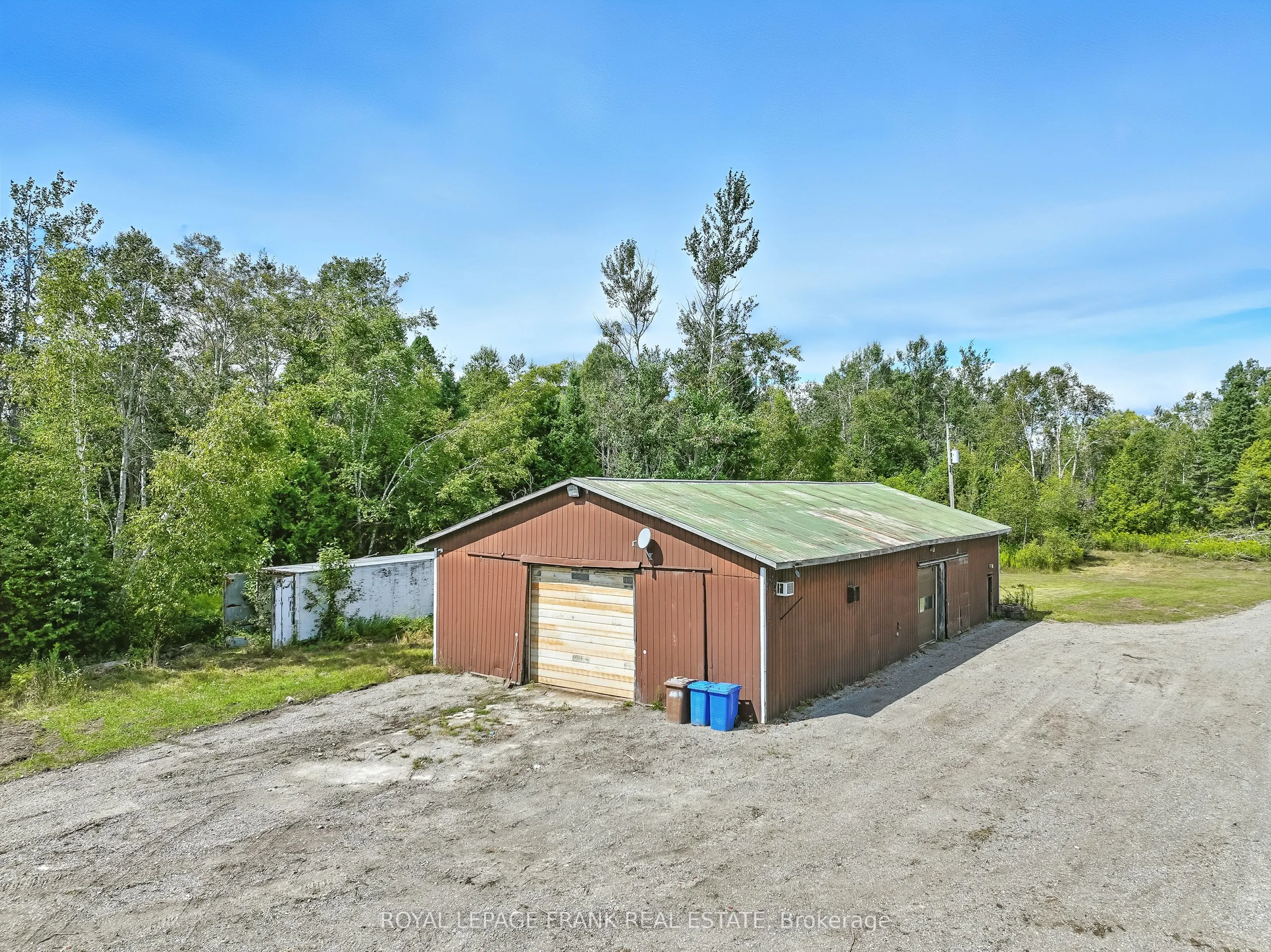 274 Highway 35