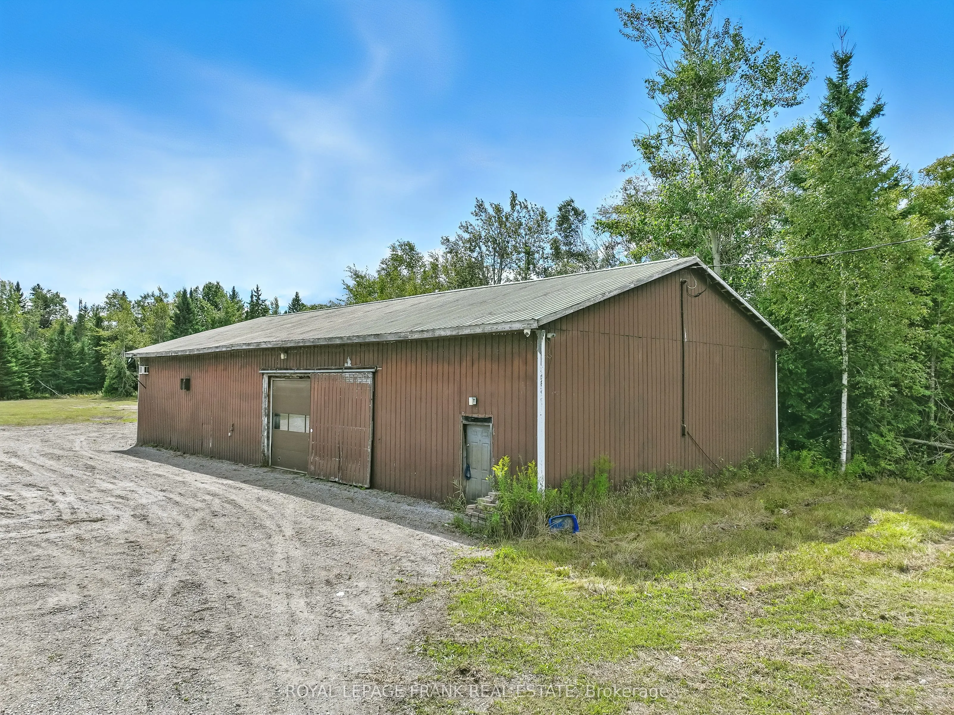 274 Highway 35