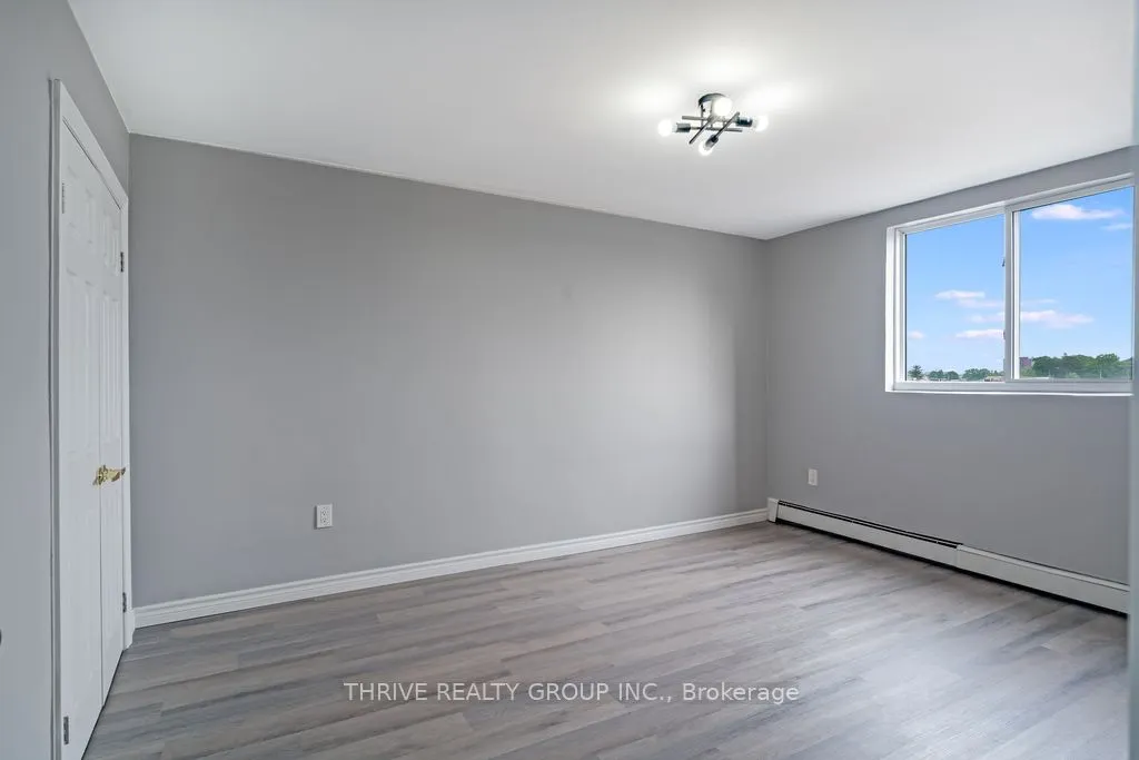 563 Mornington Avenue, #610