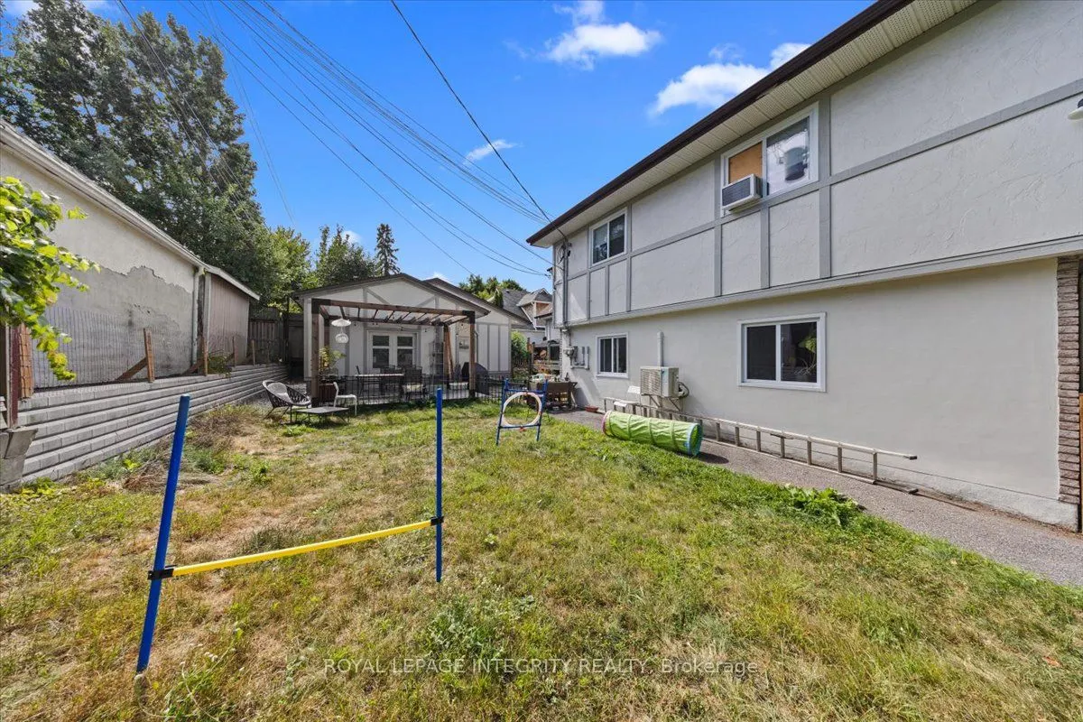 301 Zephyr Avenue