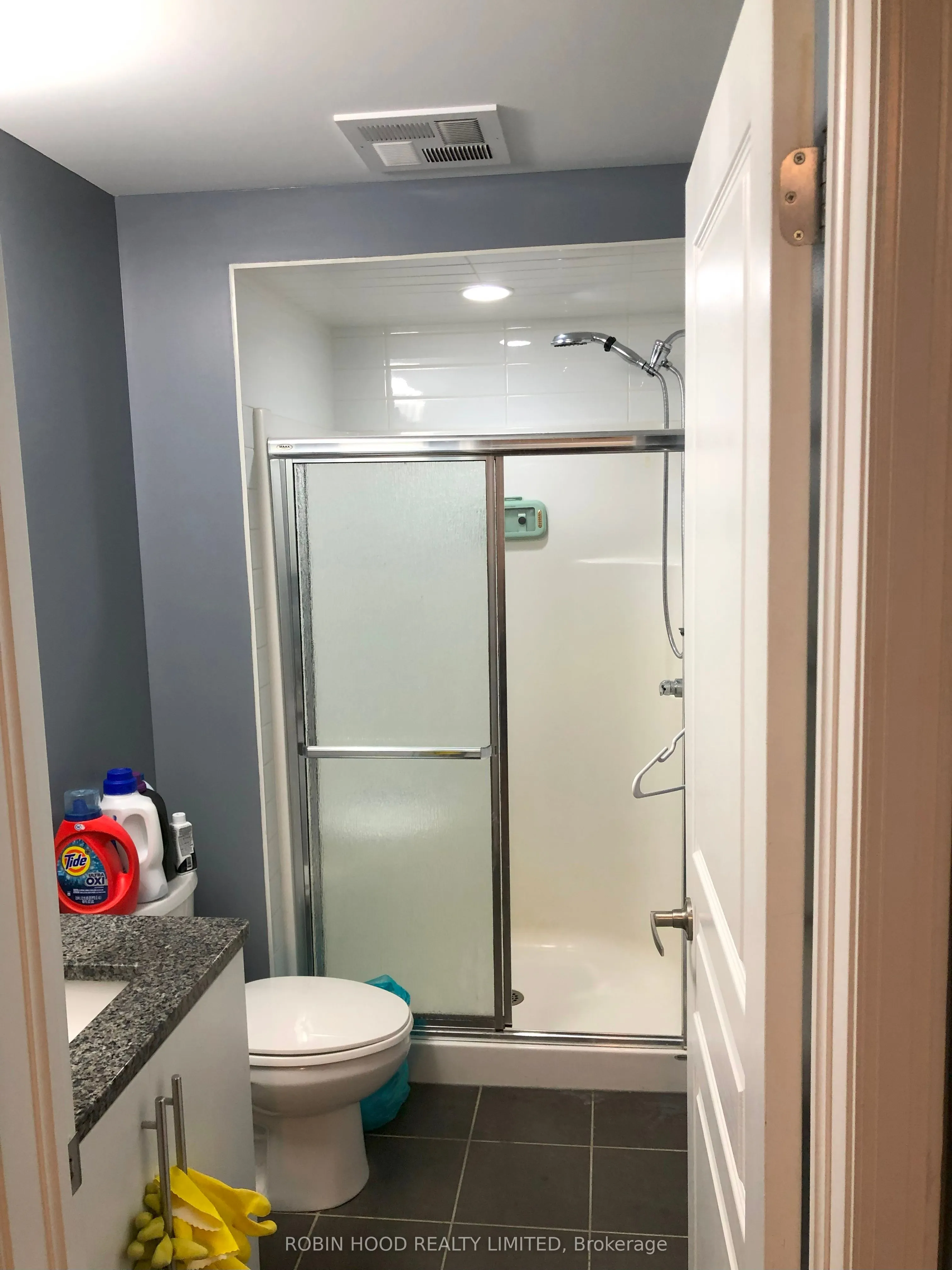 238 Besserer Street, #606