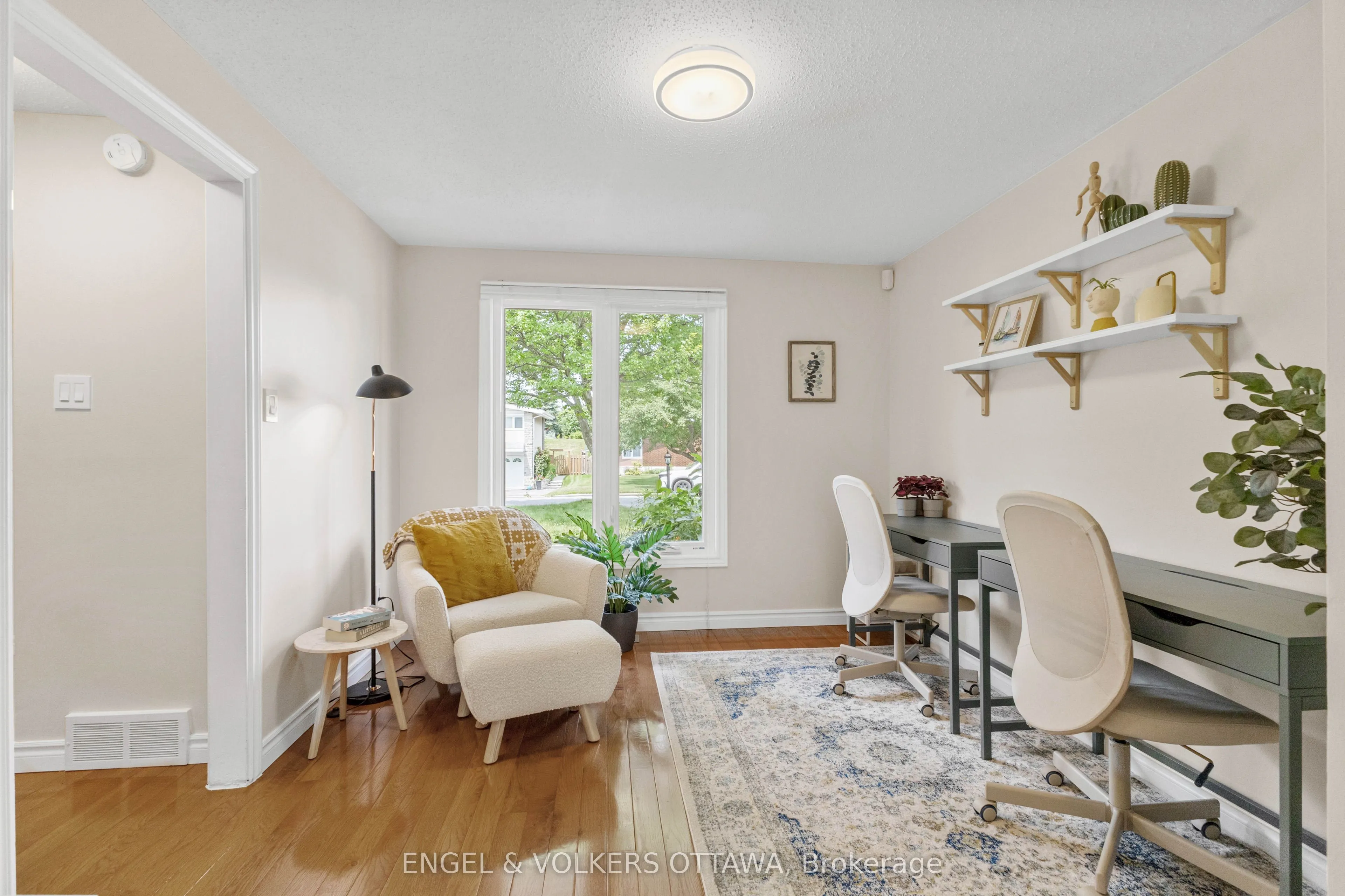 97 Queensline Drive