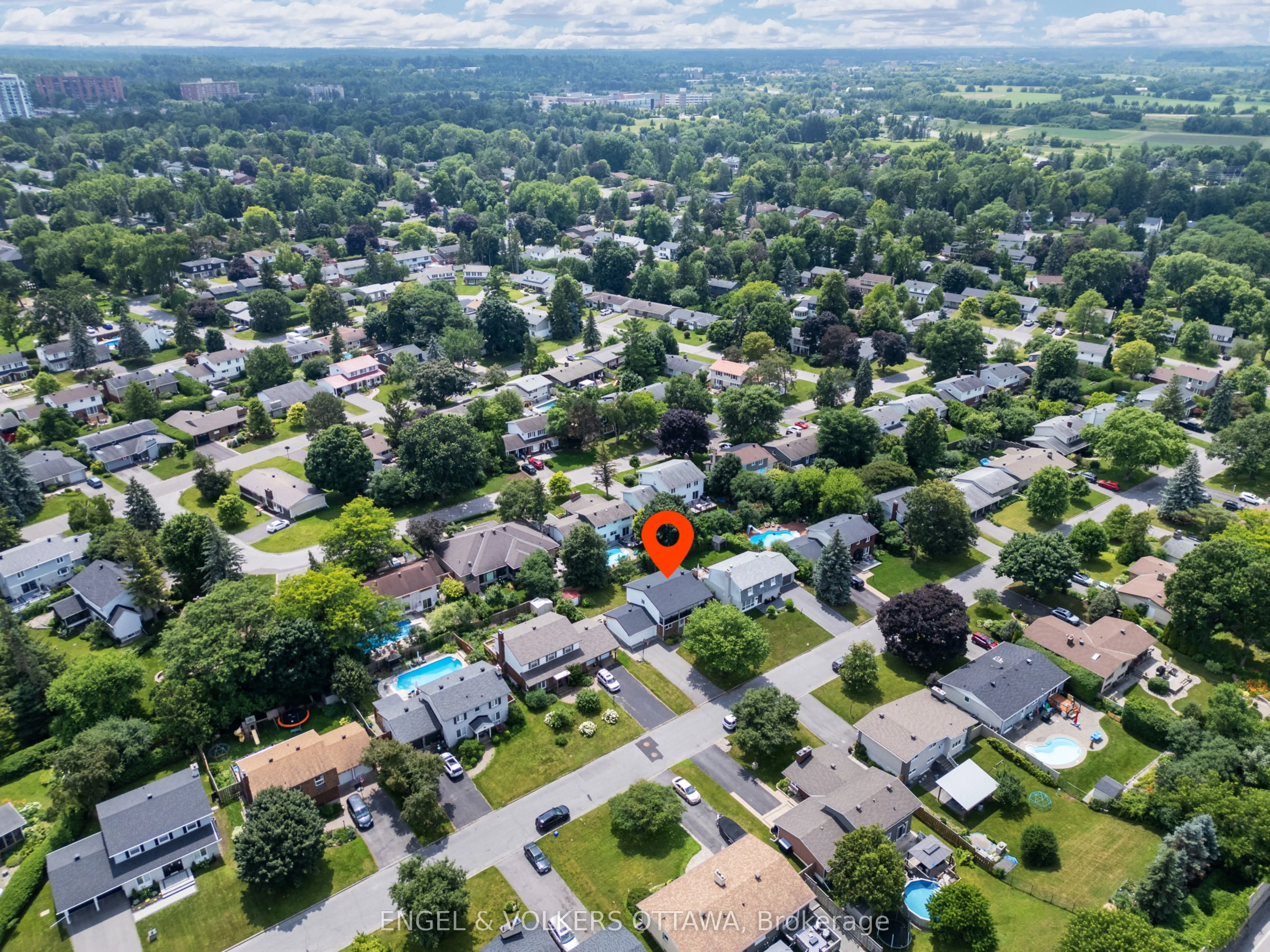 97 Queensline Drive