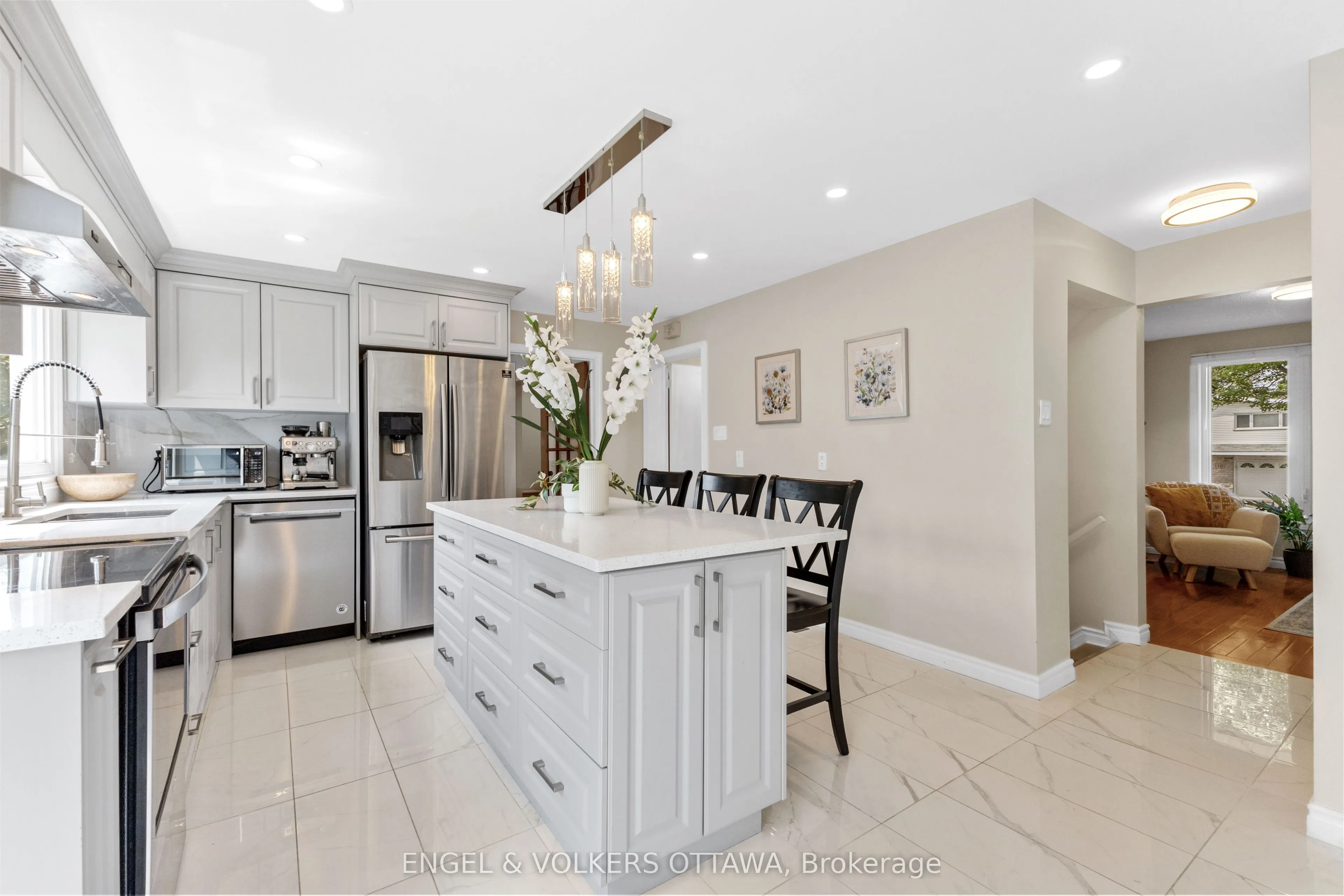 97 Queensline Drive