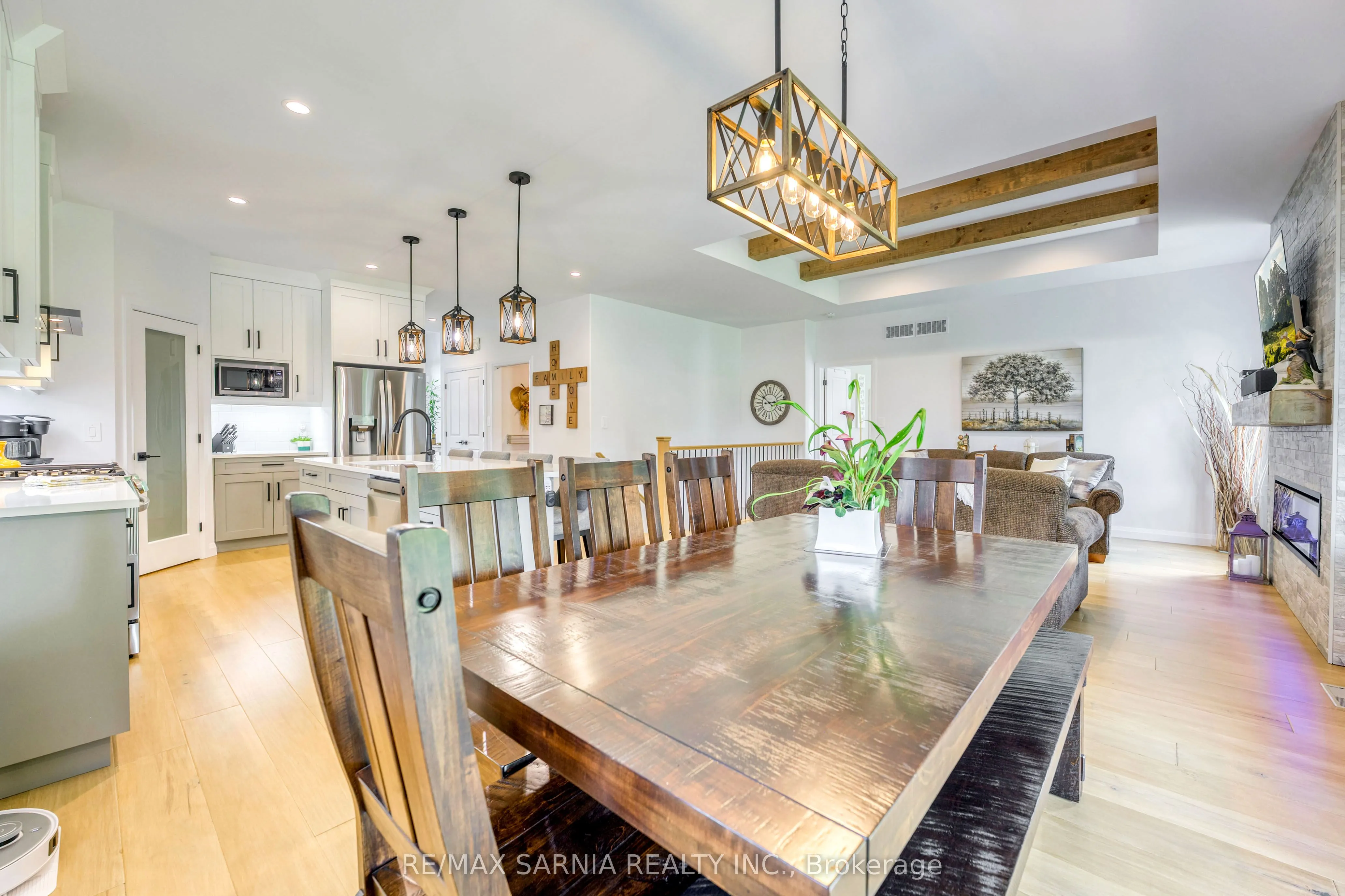 393 Bayhill Drive