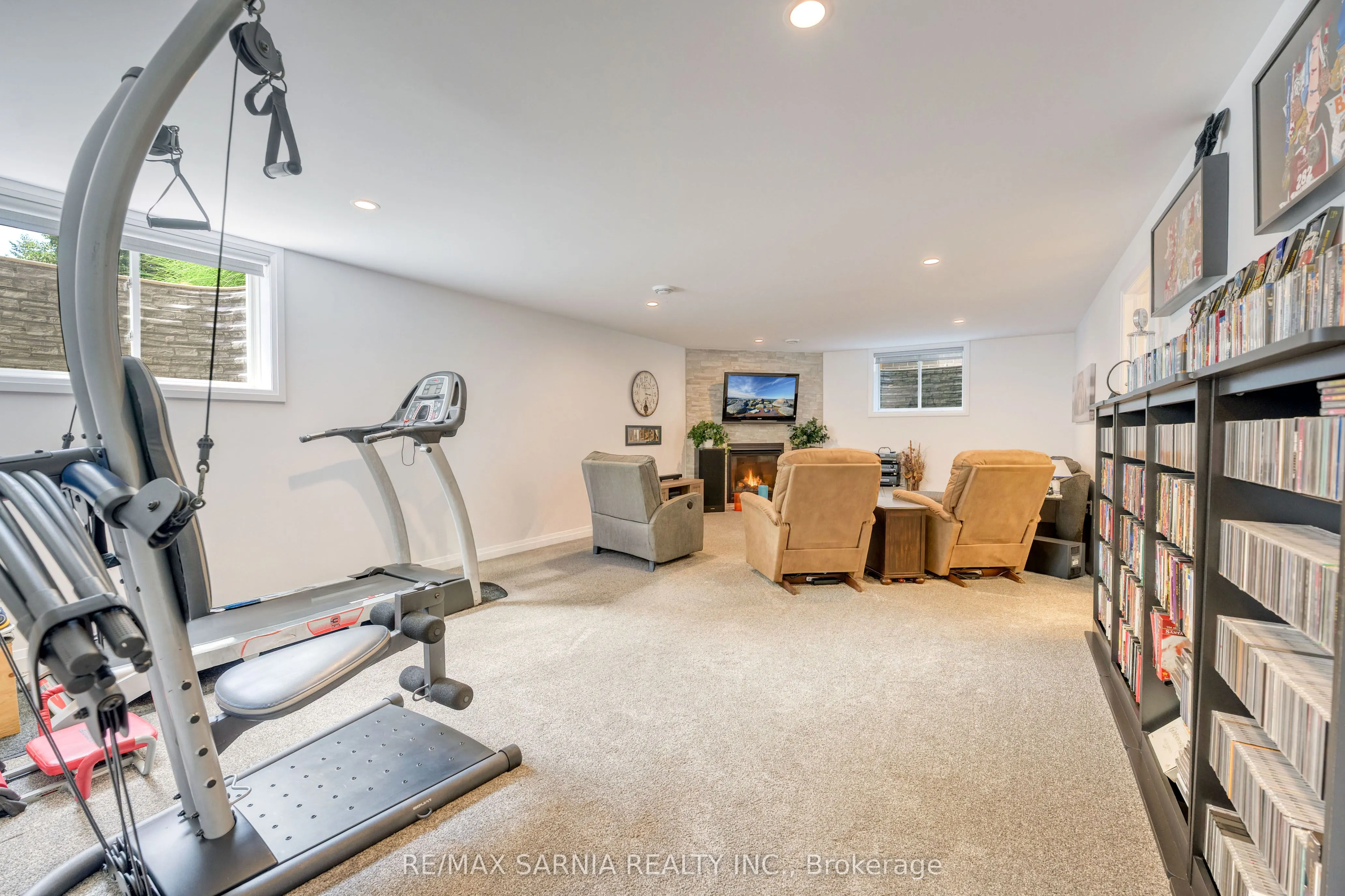 393 Bayhill Drive