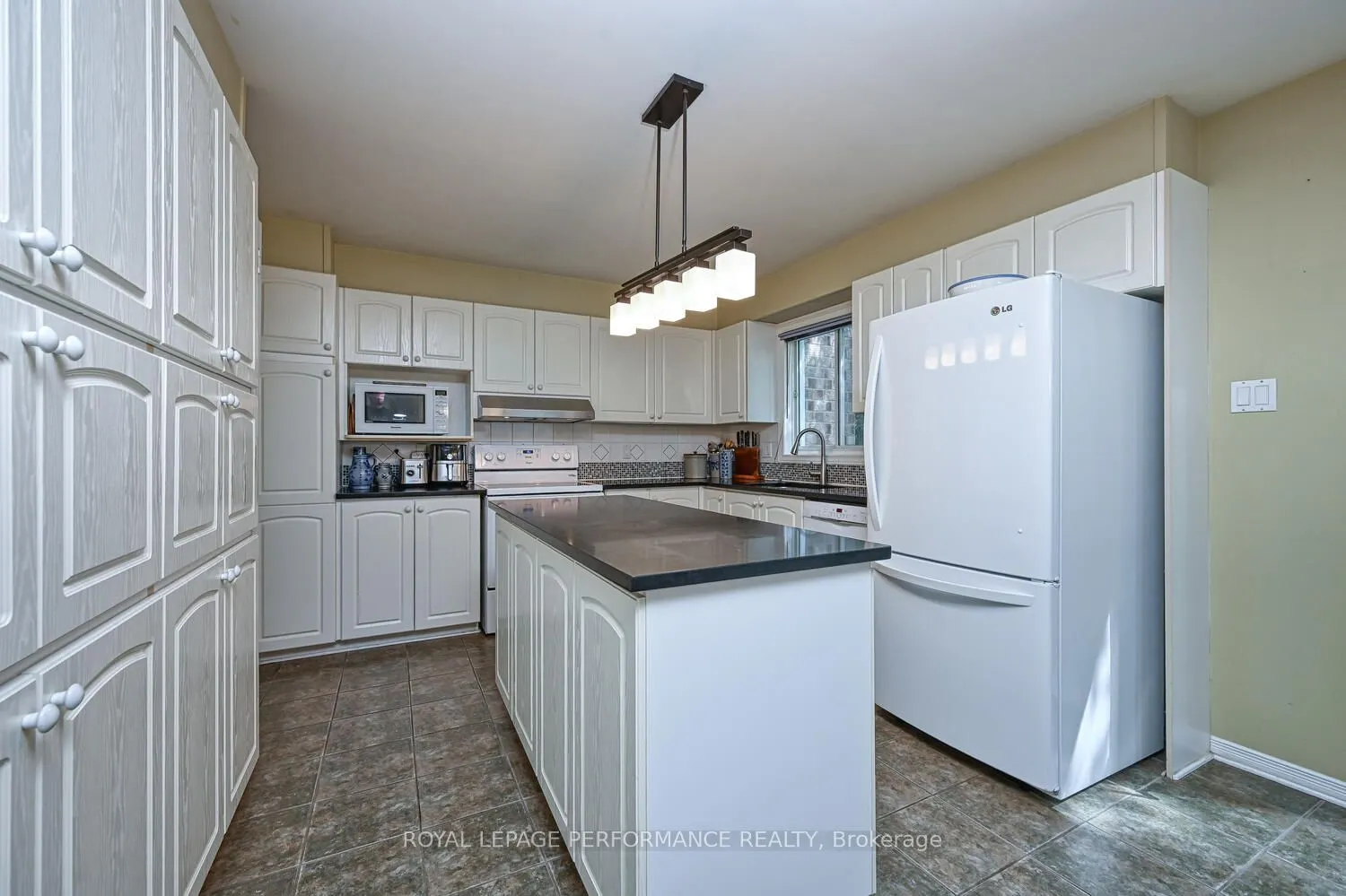 3026 Sable Ridge Drive