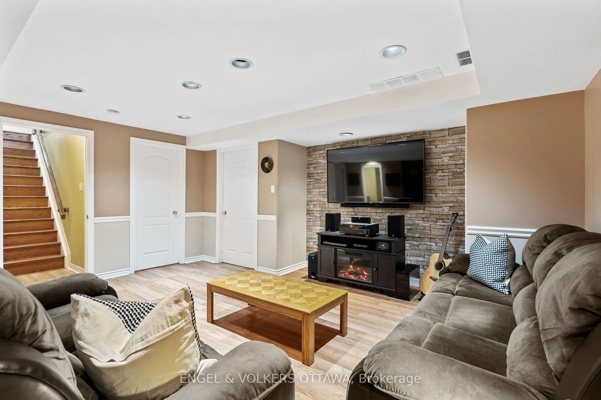 27 Mayford Avenue