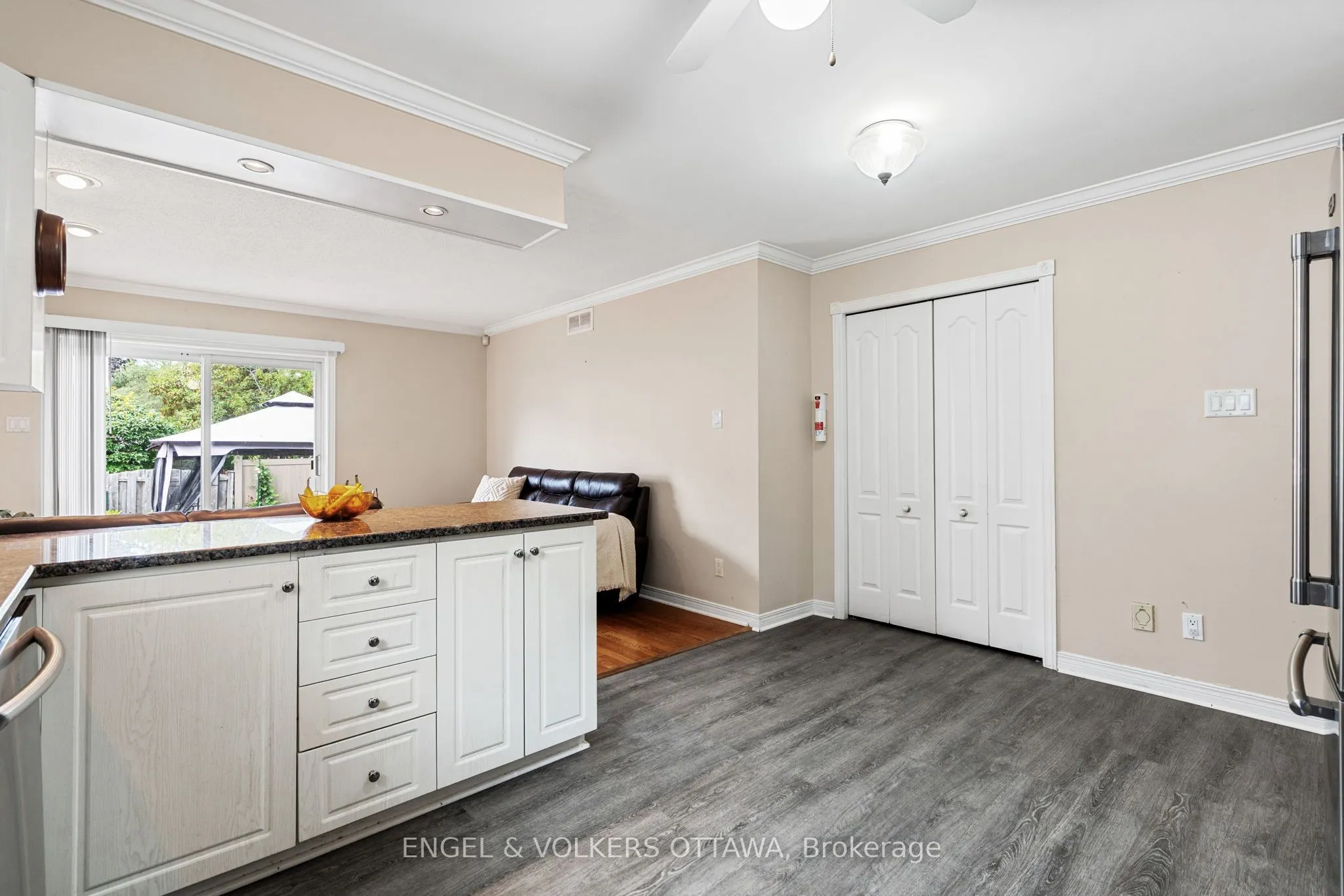 27 Mayford Avenue