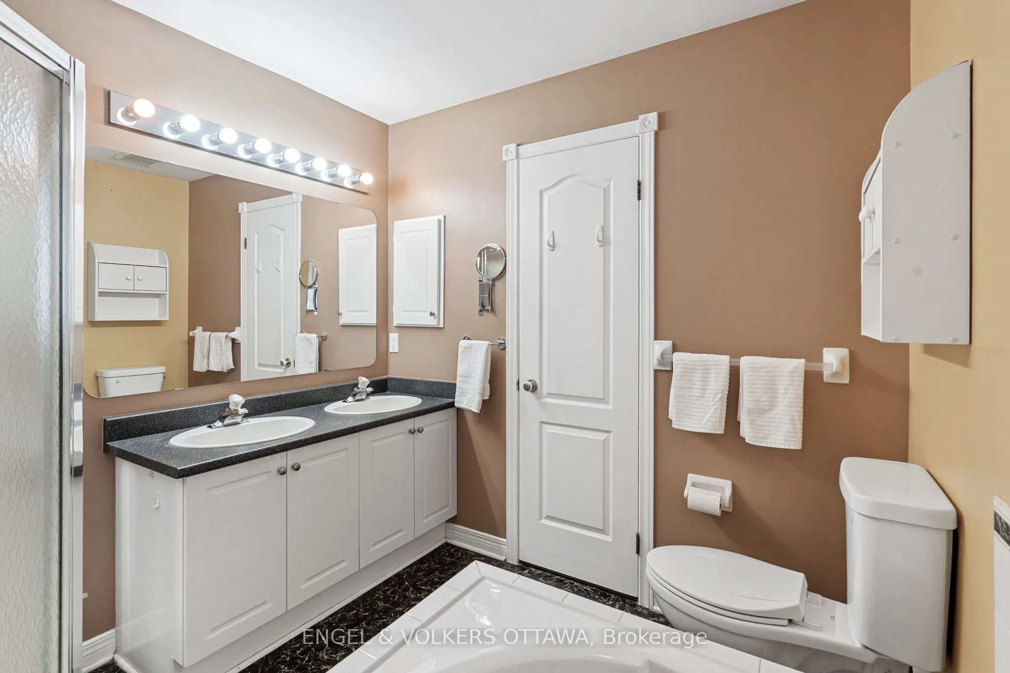27 Mayford Avenue