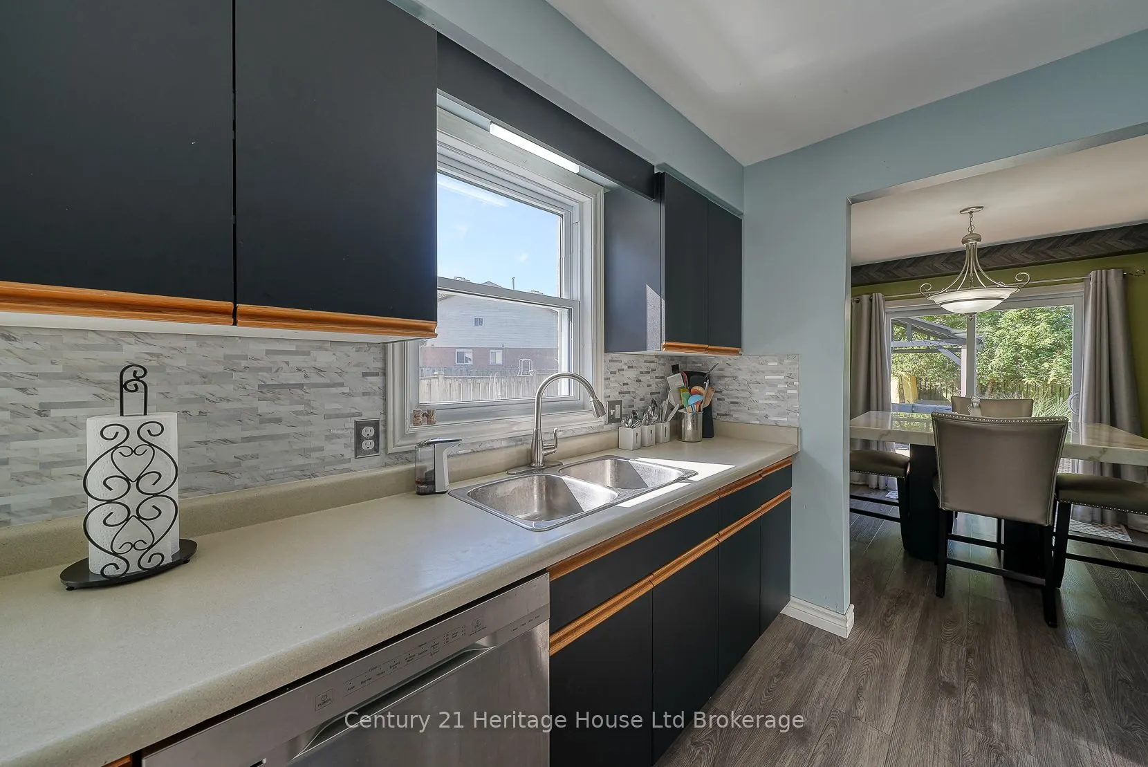 5 Mohican Drive