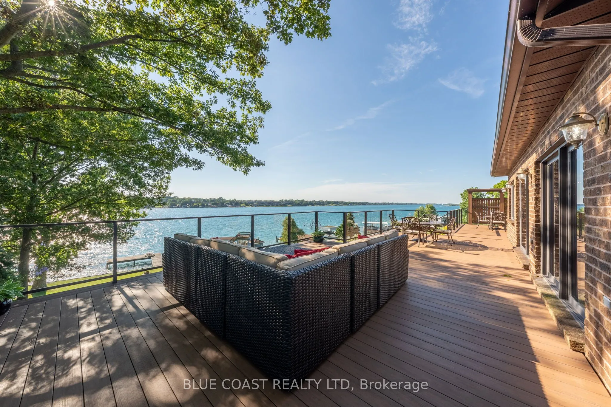 1031 St Clair Parkway