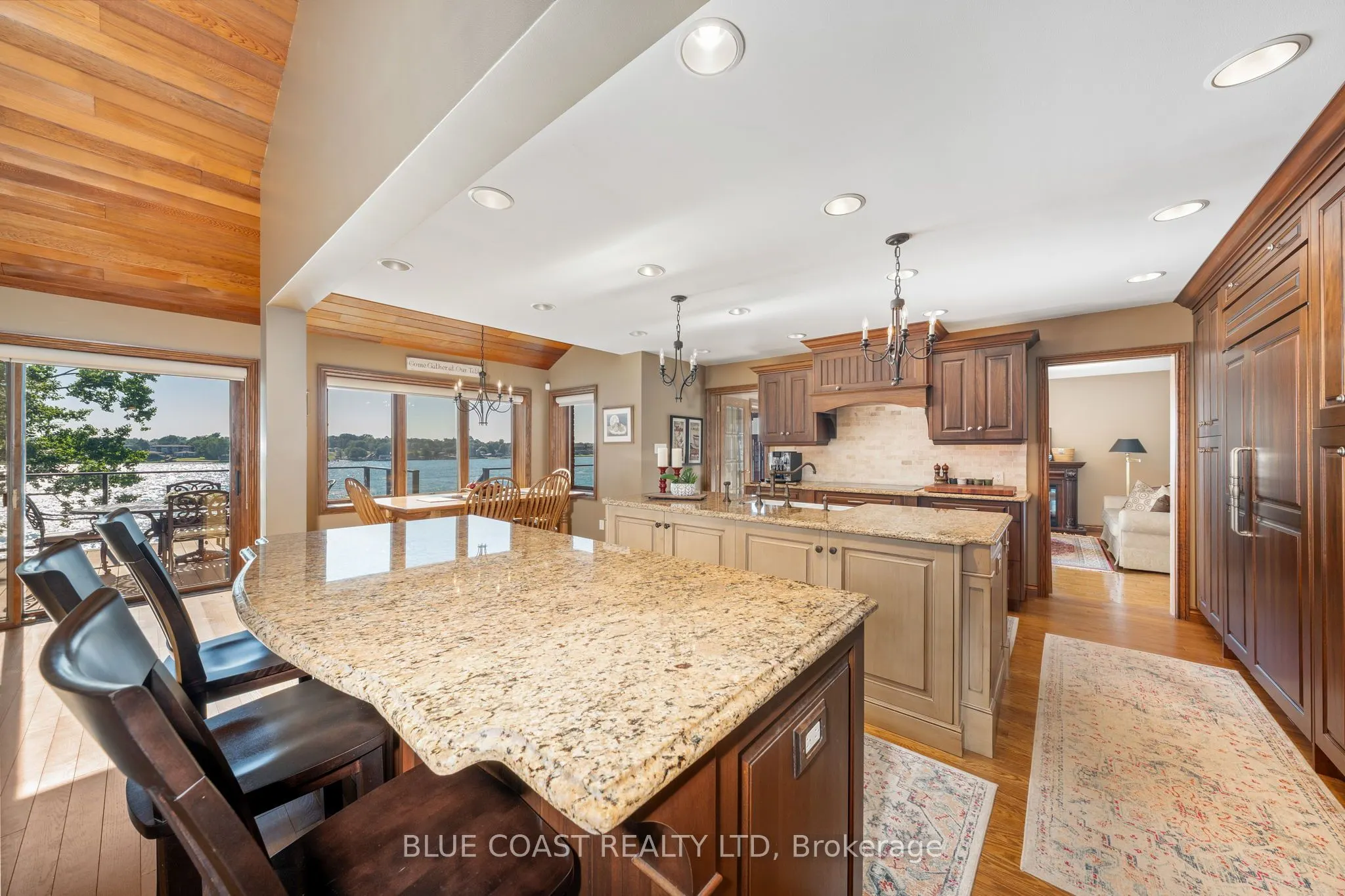 1031 St Clair Parkway