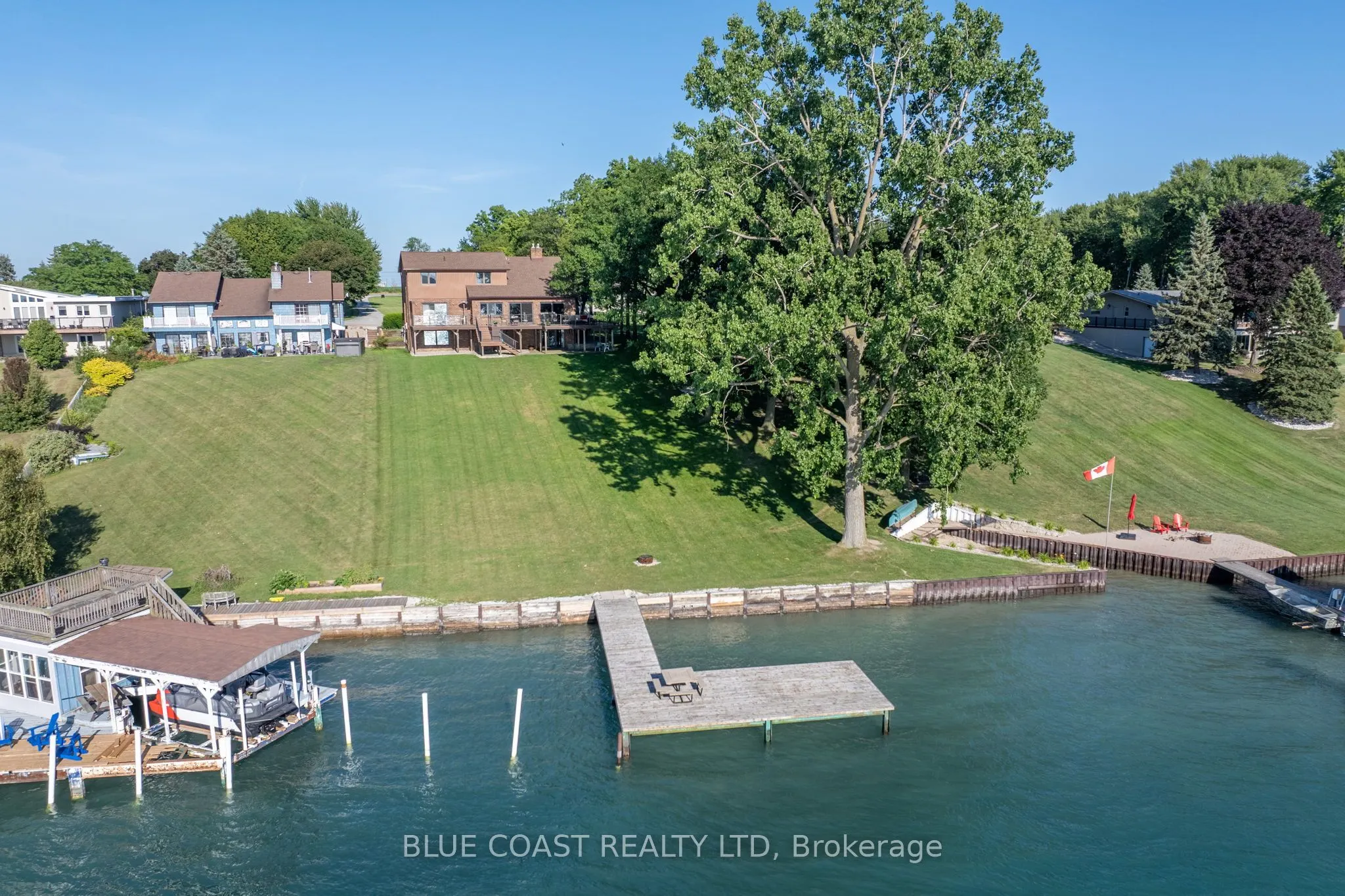 1031 St Clair Parkway