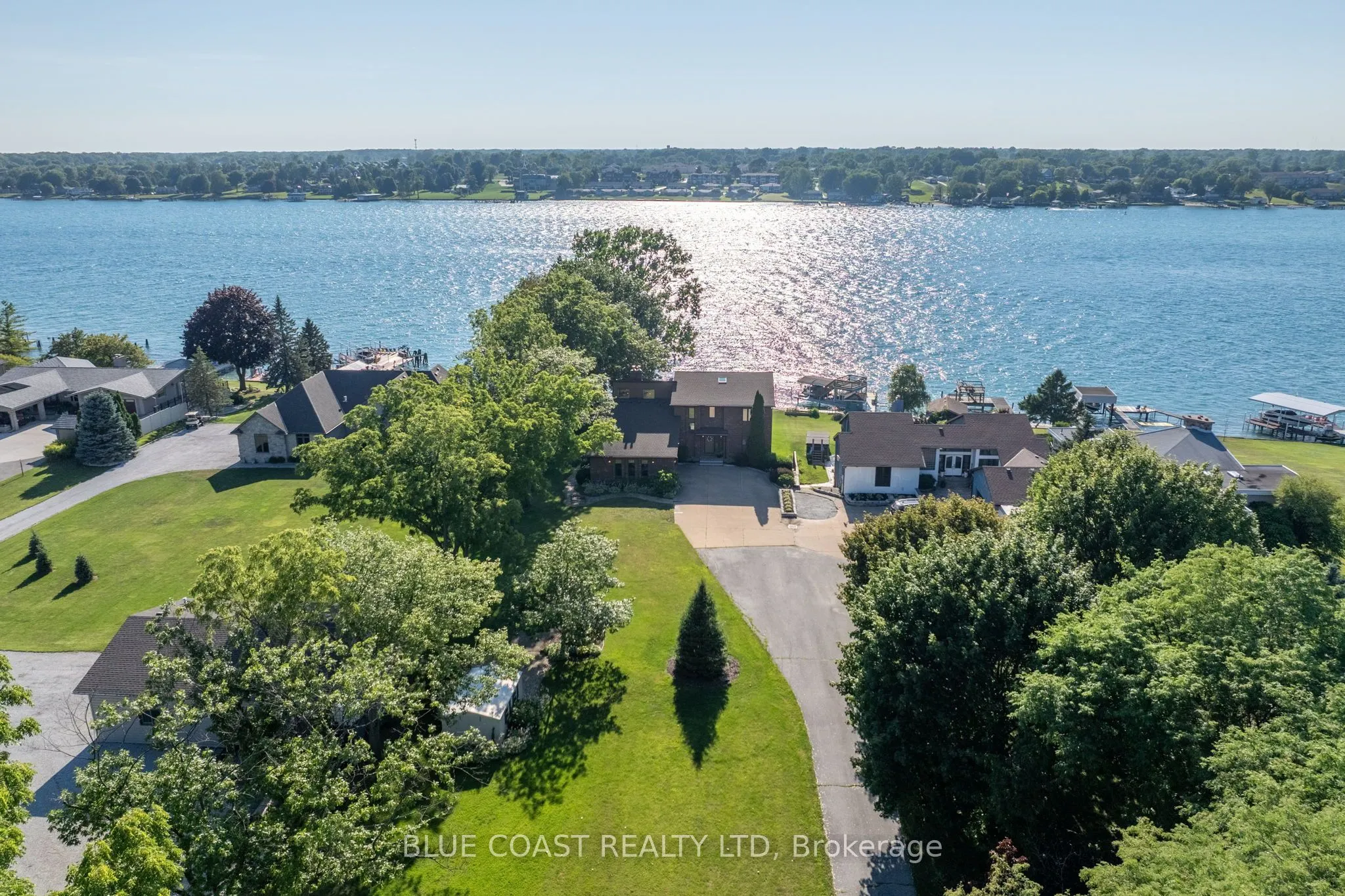 1031 St Clair Parkway