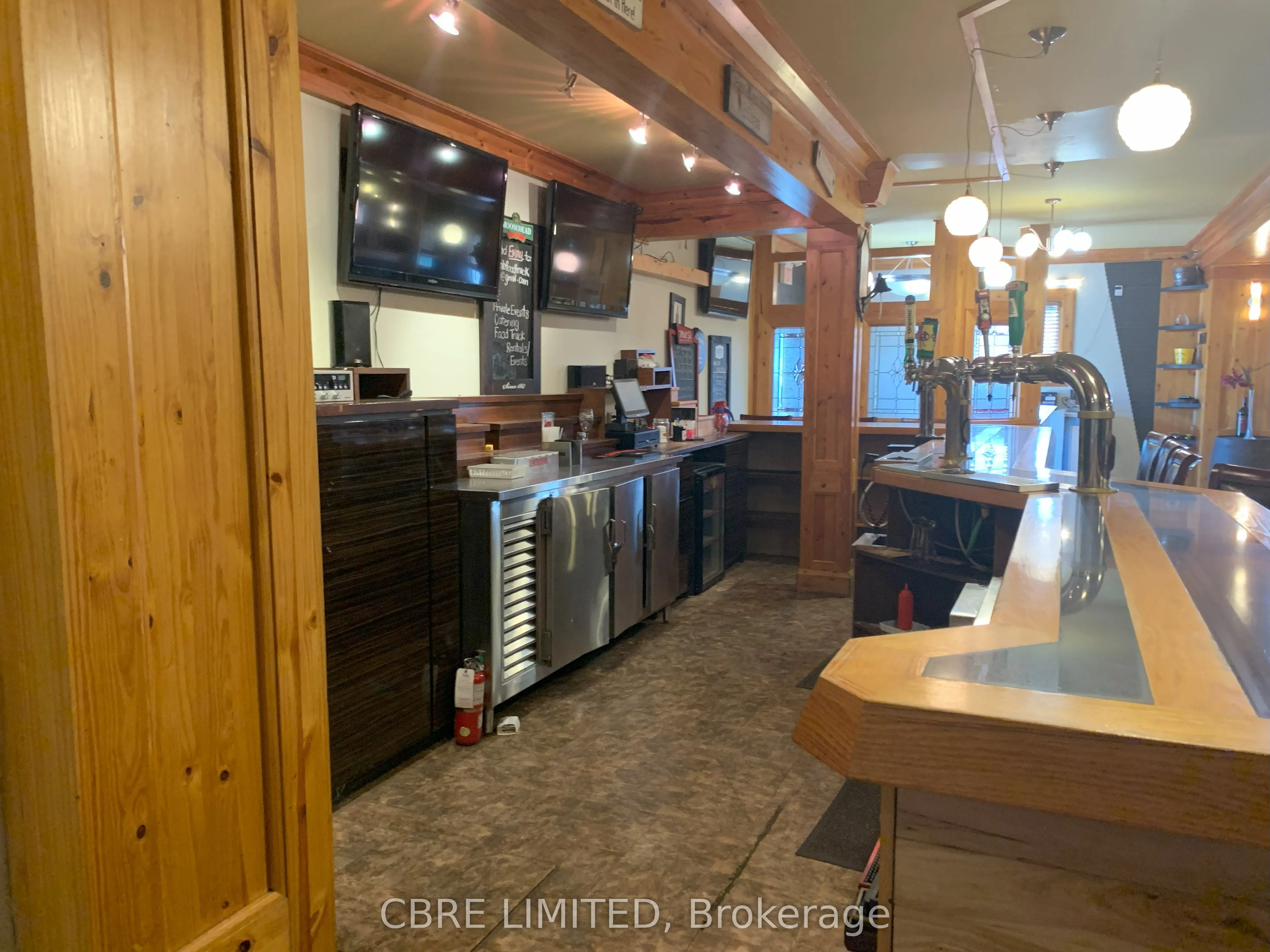 106 Lakeport Road