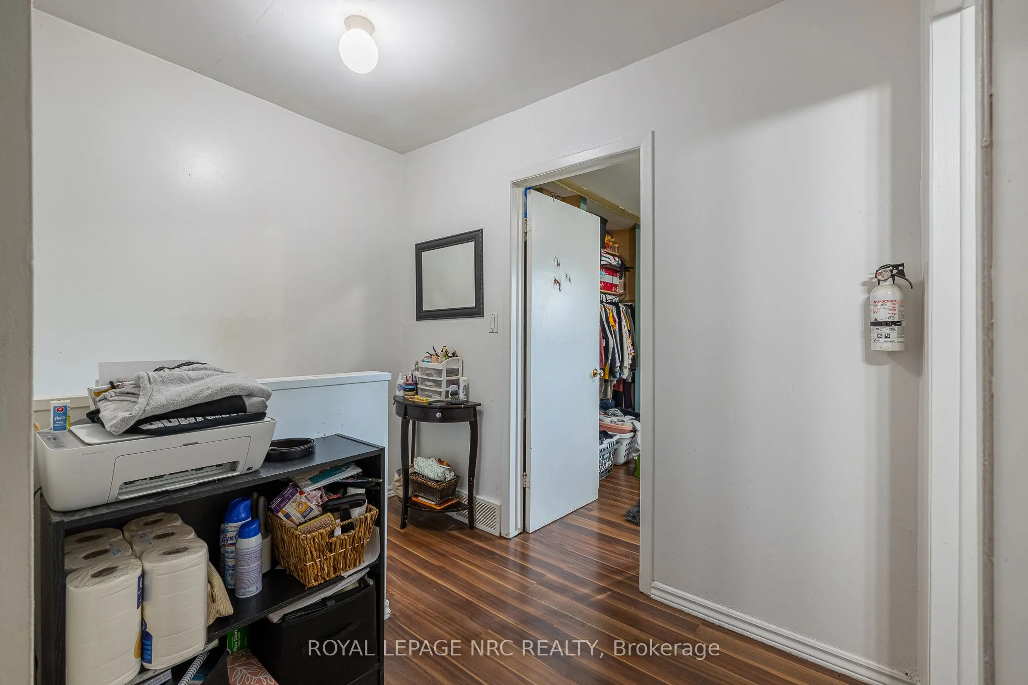 4215 Meadowvale Drive, #39