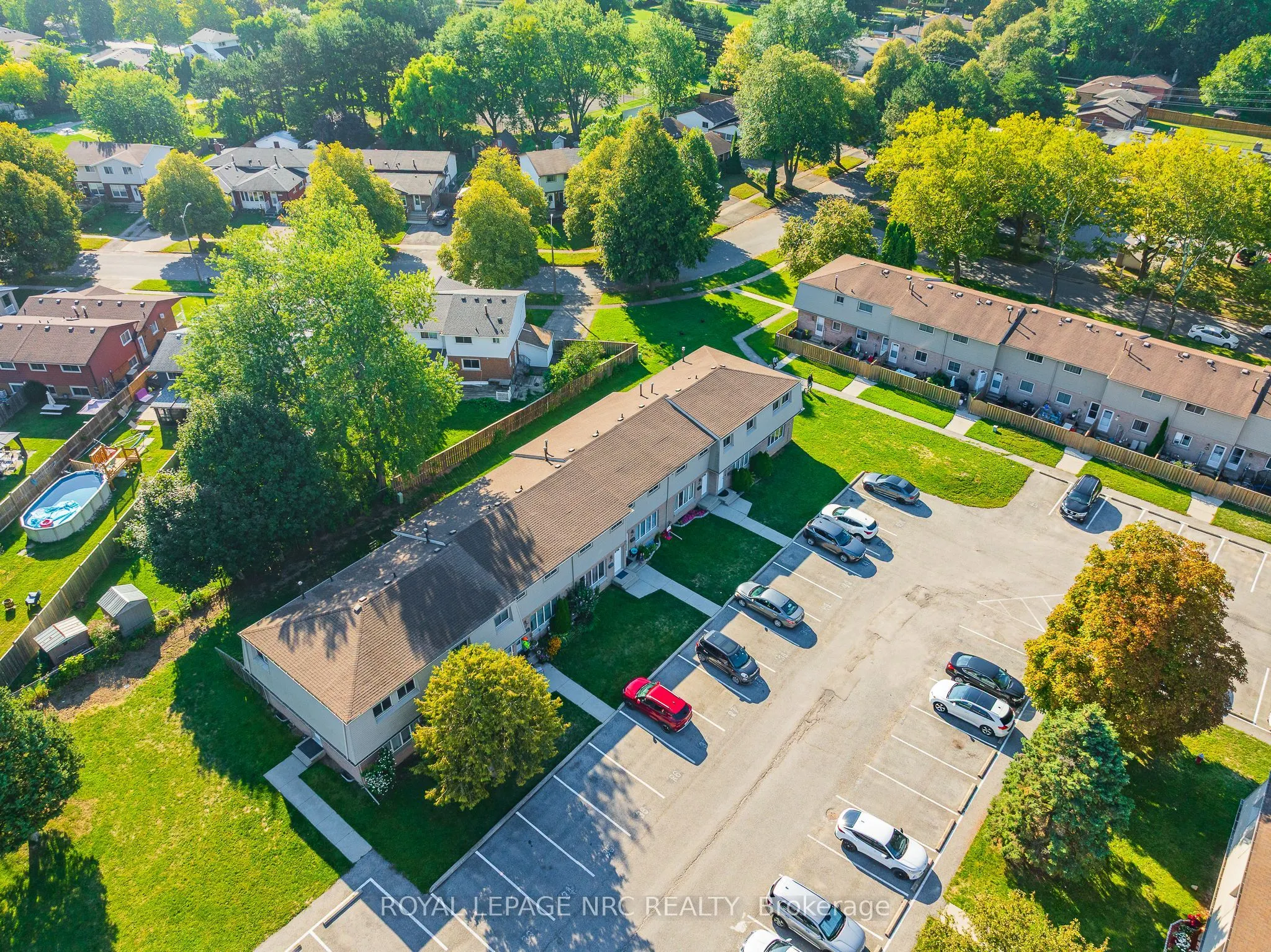 4215 Meadowvale Drive, #39
