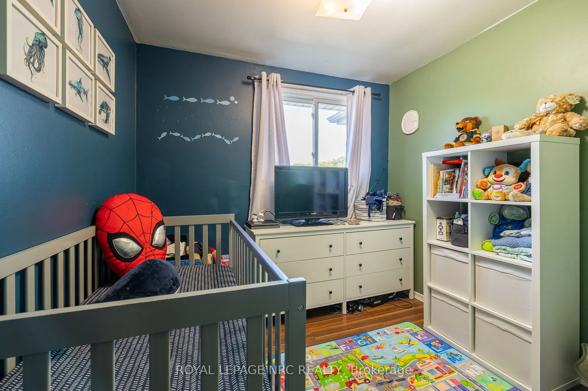 4215 Meadowvale Drive, #39
