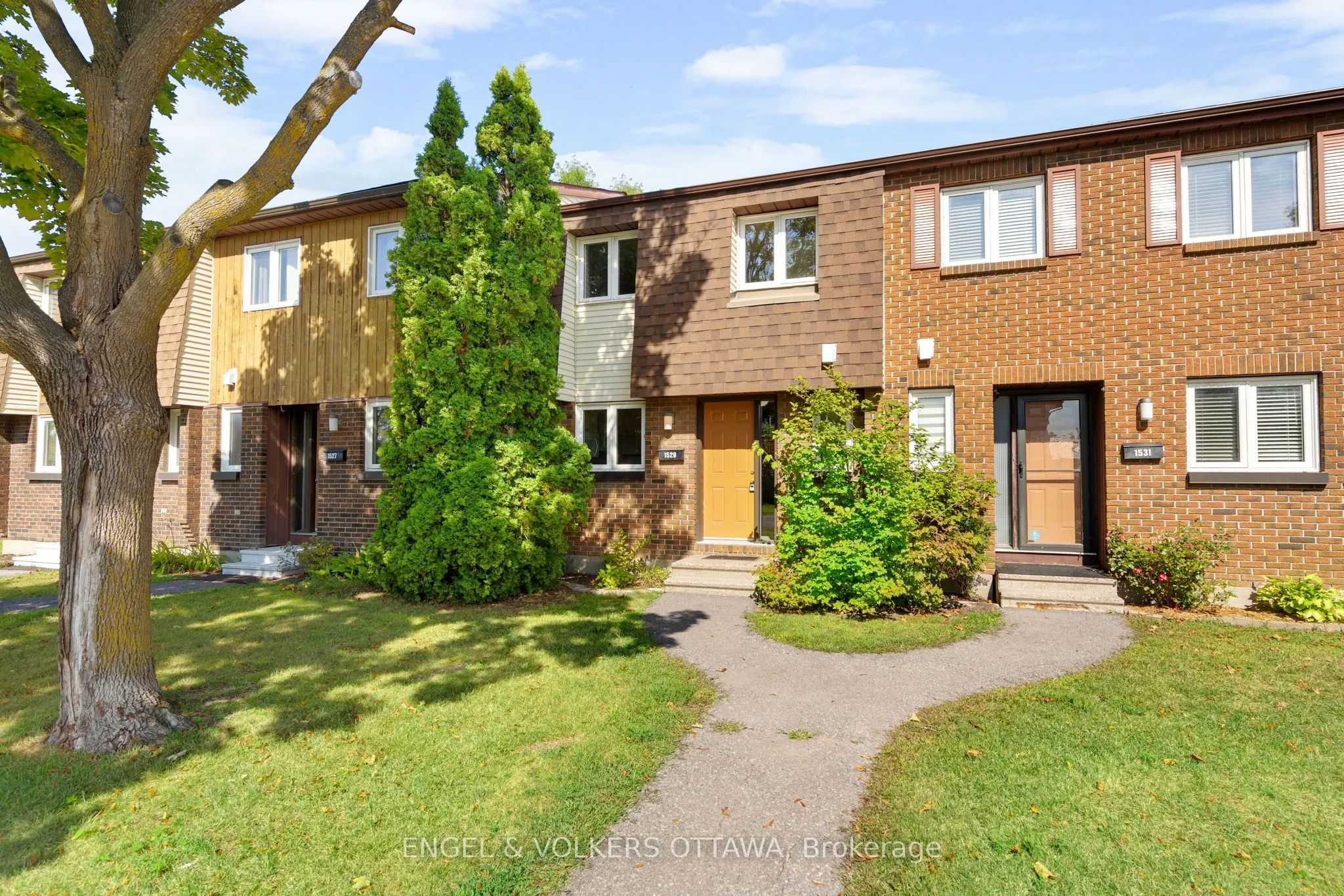 1529 Meadowbrook Road, #33
