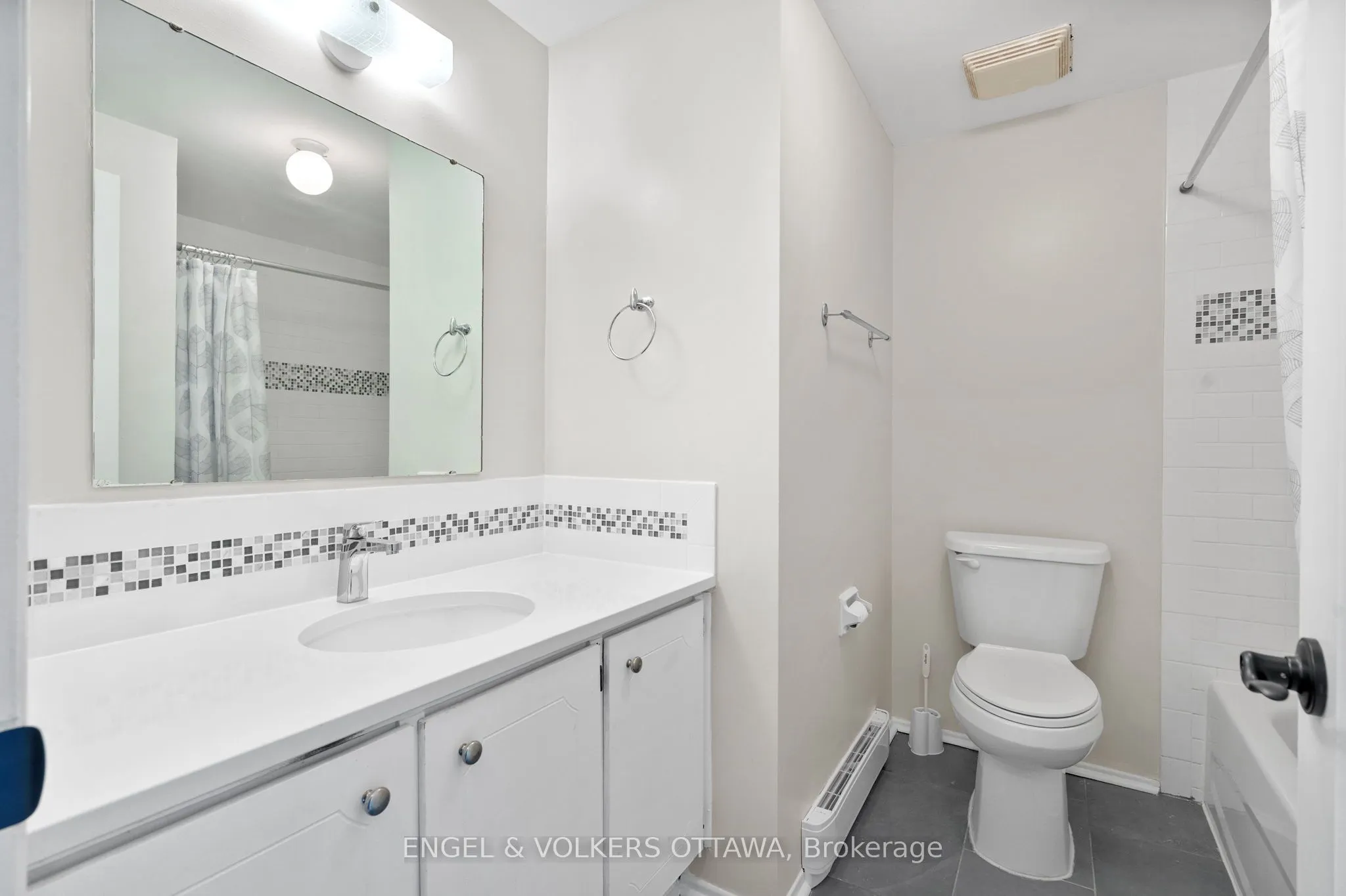1529 Meadowbrook Road, #33