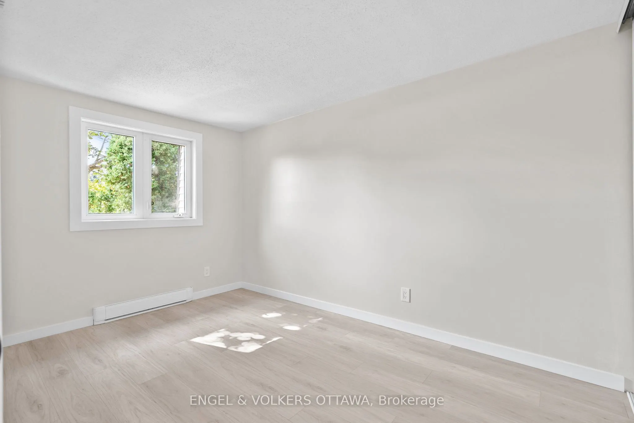 1529 Meadowbrook Road, #33