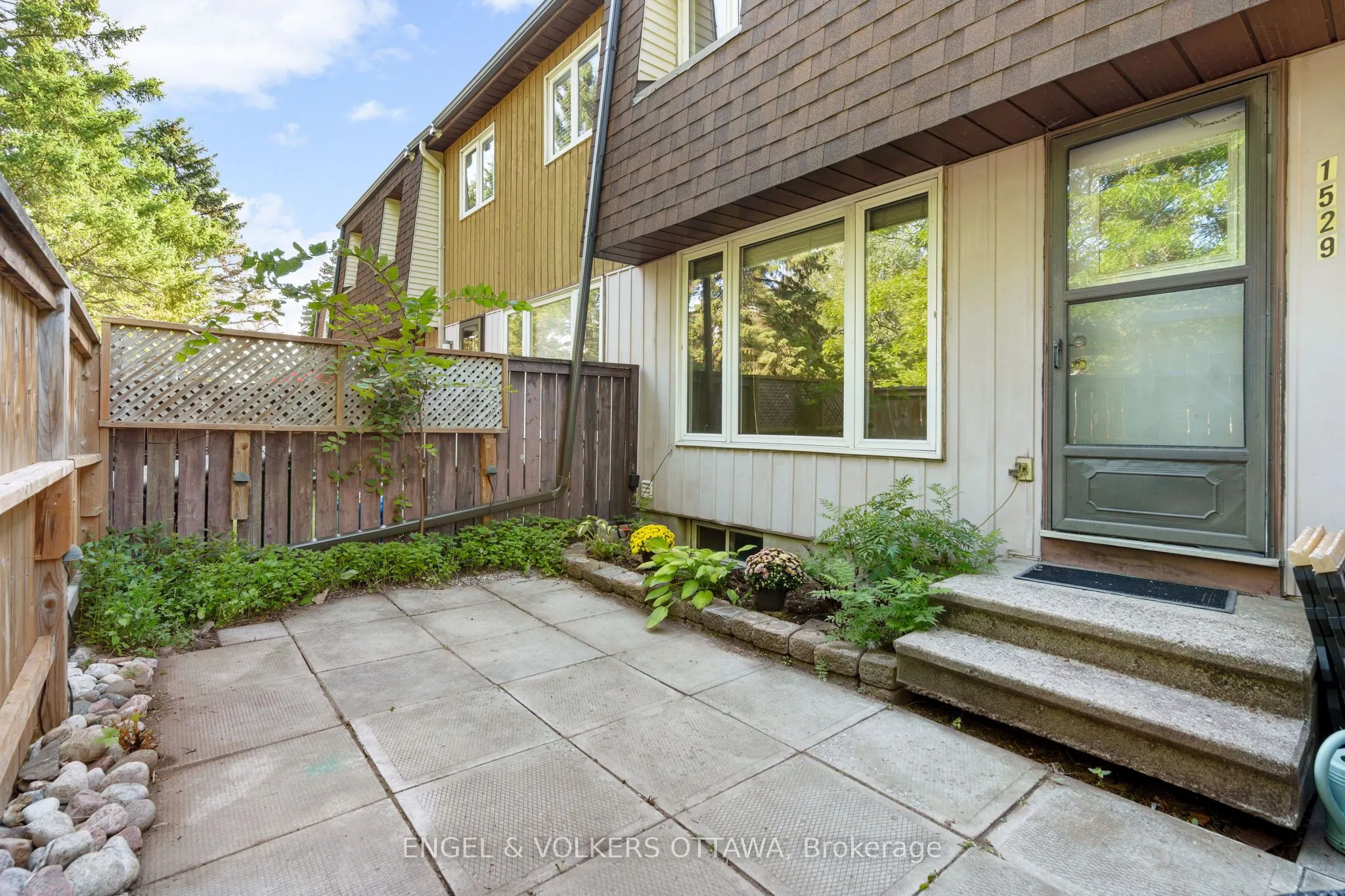 1529 Meadowbrook Road, #33