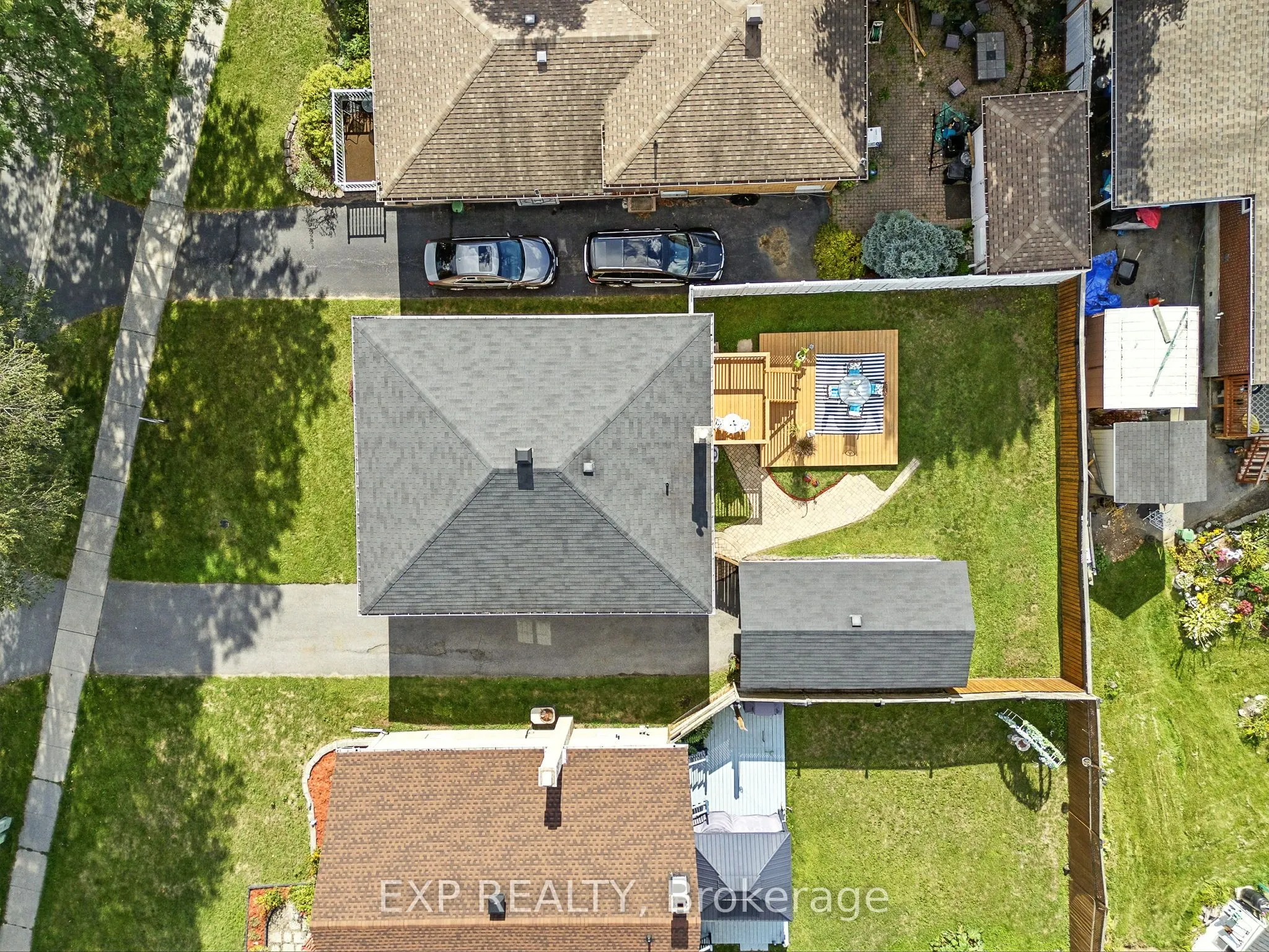 1419 Second Street W