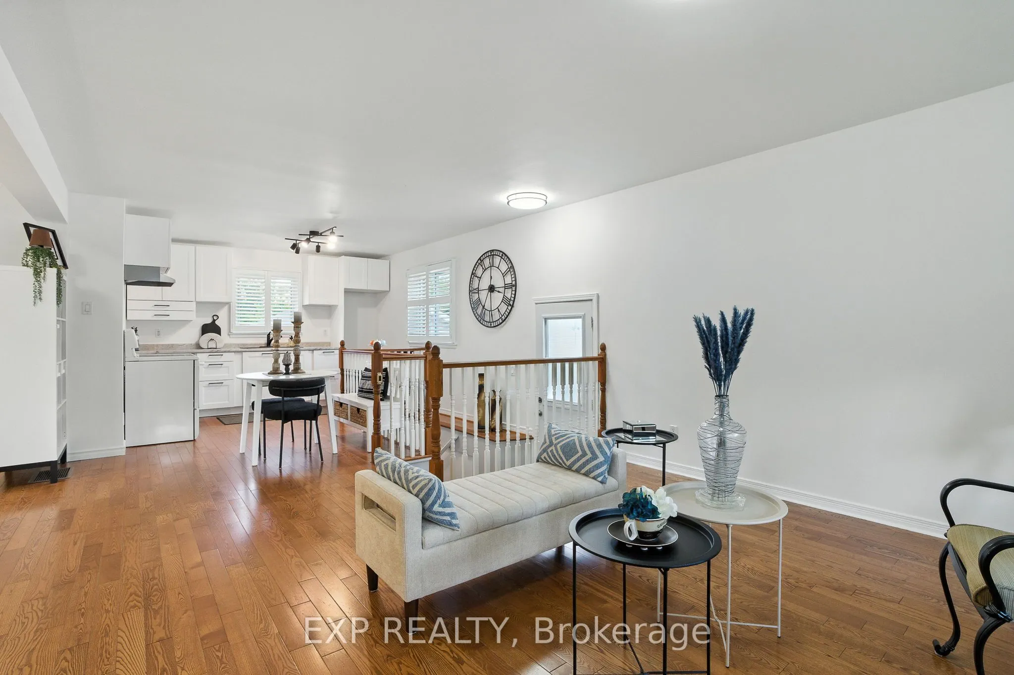 1419 Second Street W