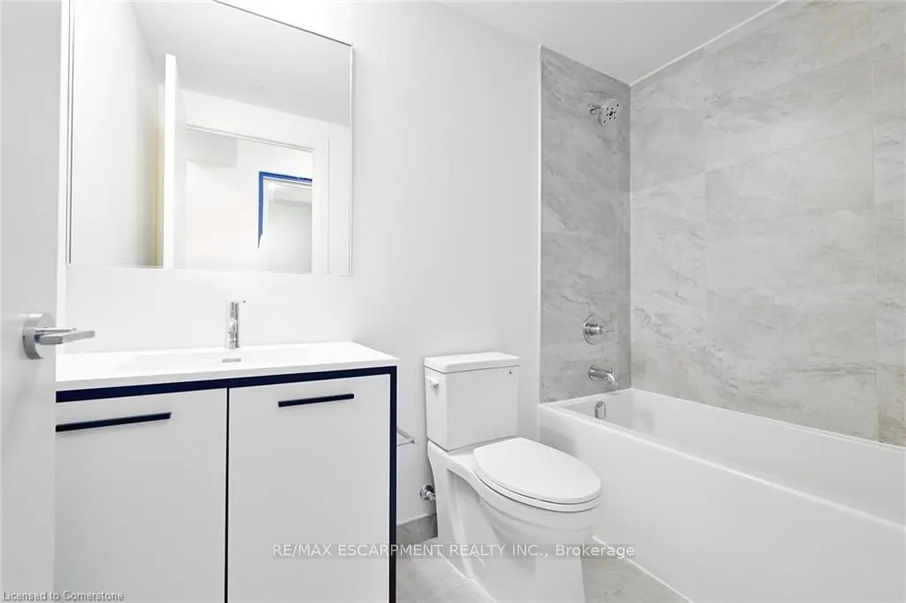 385 Winston Road, #901