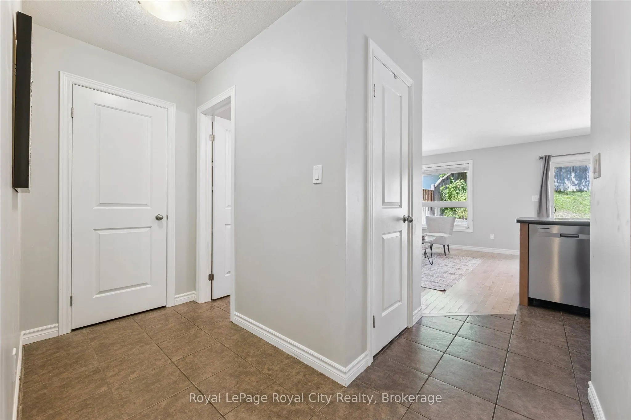158 Kemp Crescent