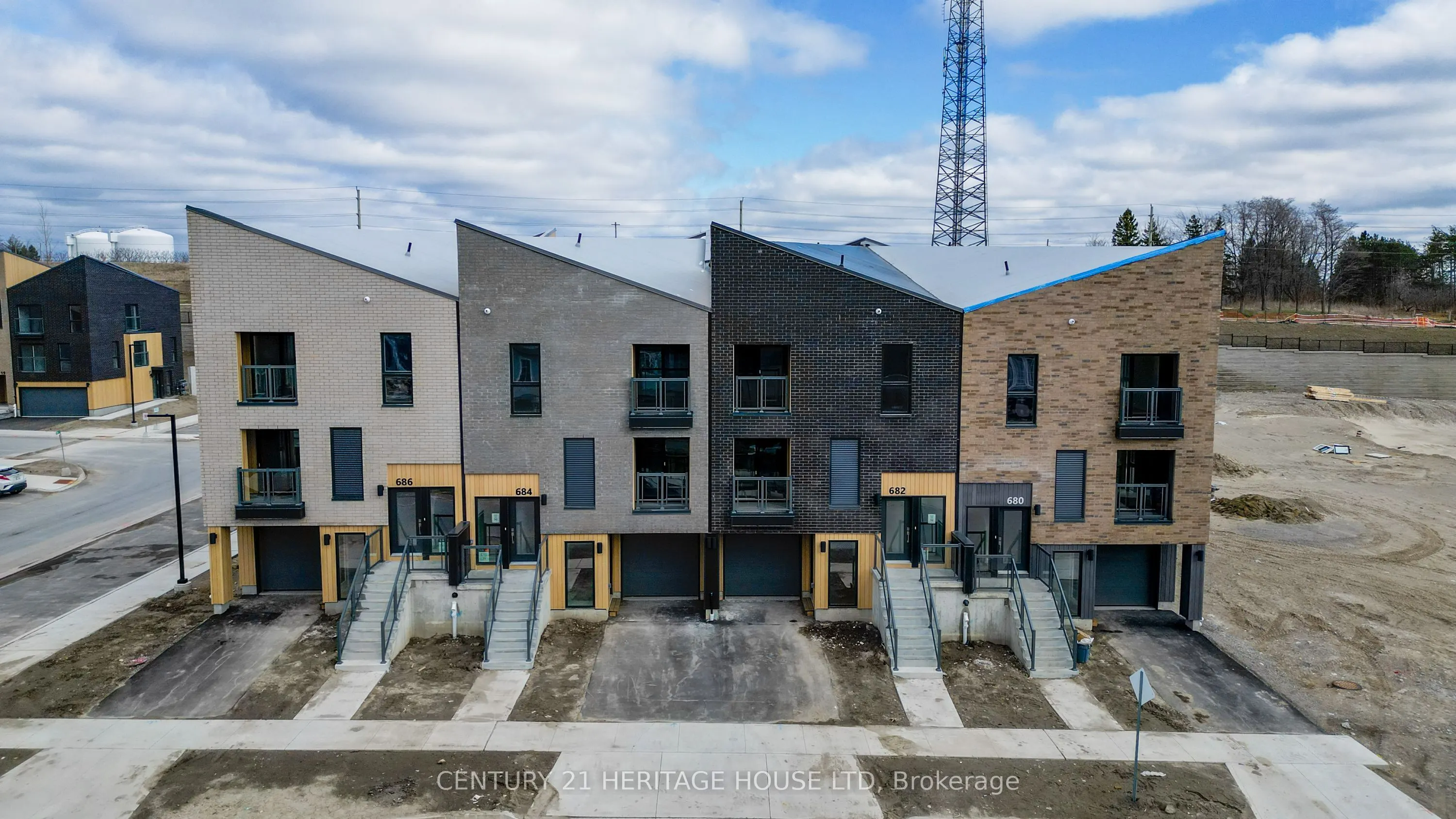 682 Benninger Drive, #0