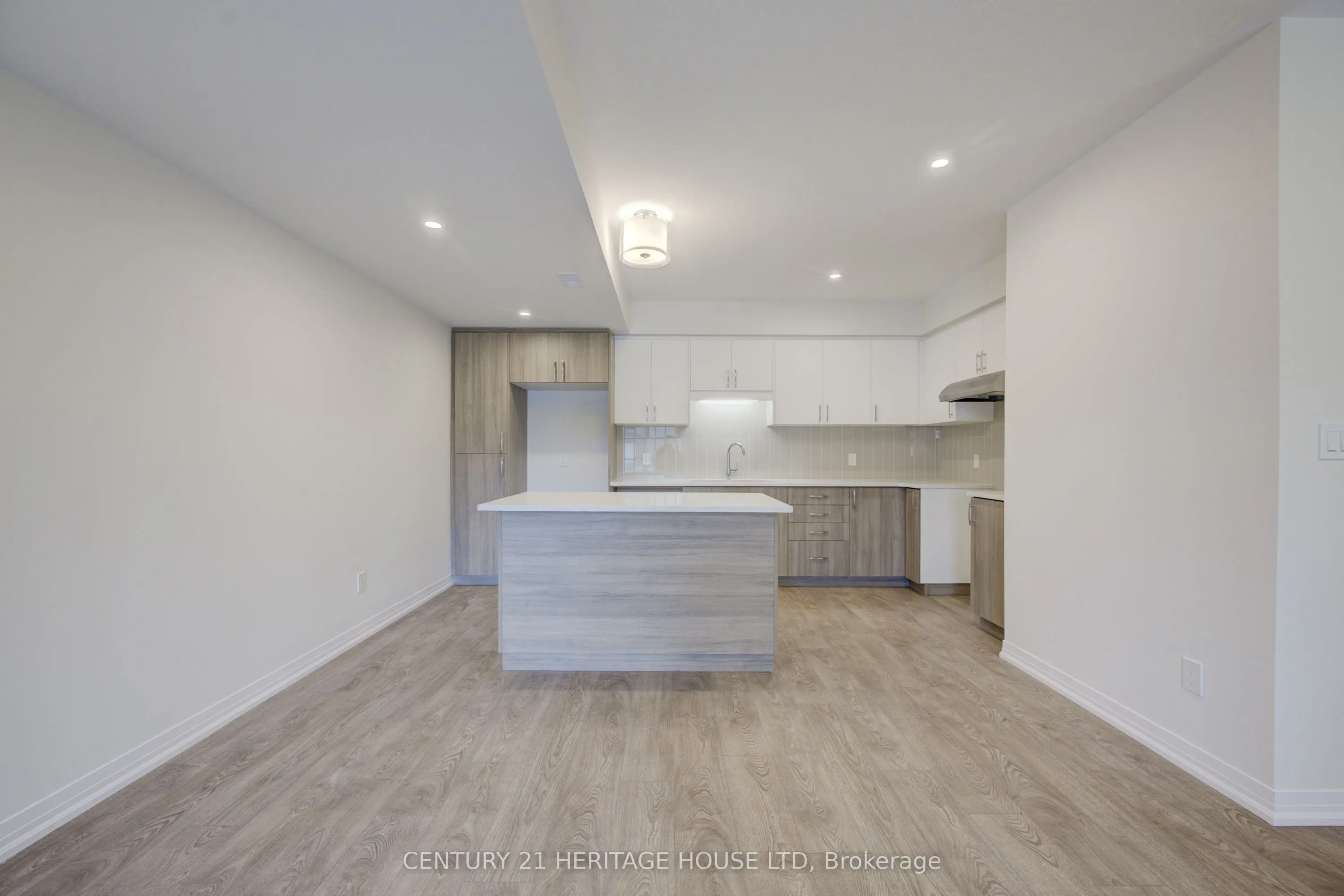 682 Benninger Drive, #0