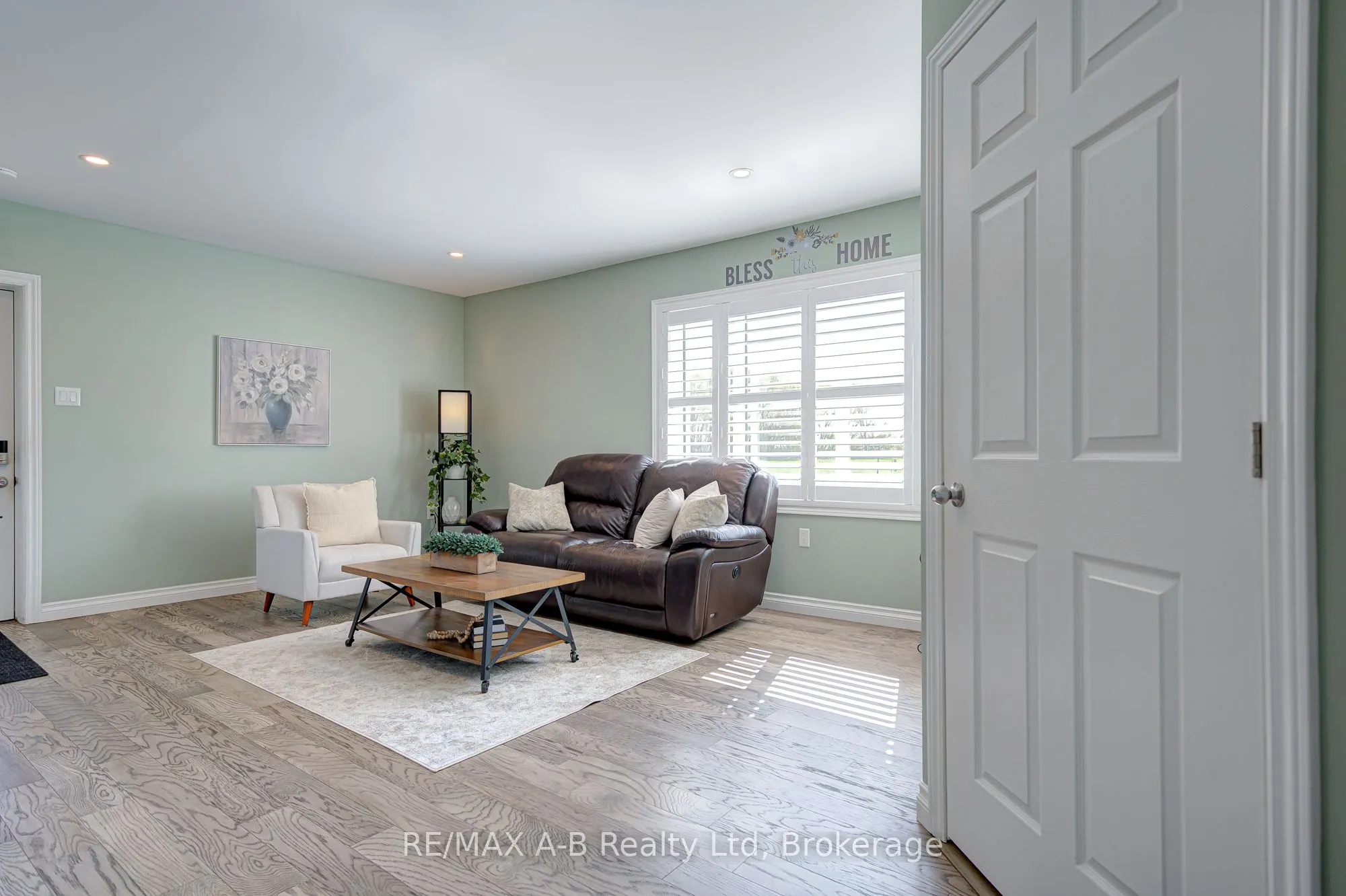 3963 Road 111