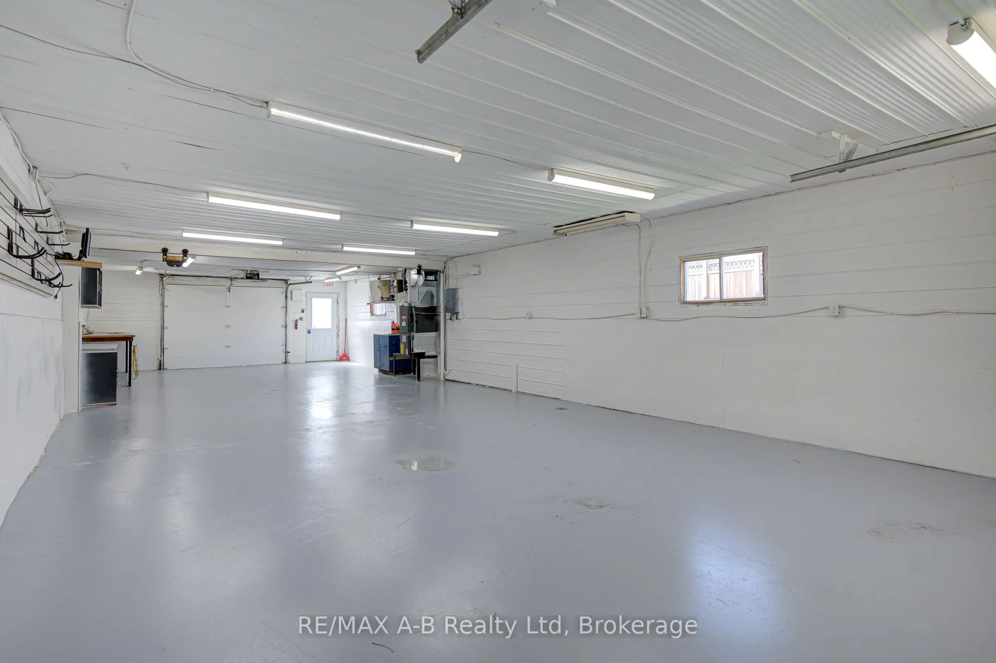 3963 Road 111
