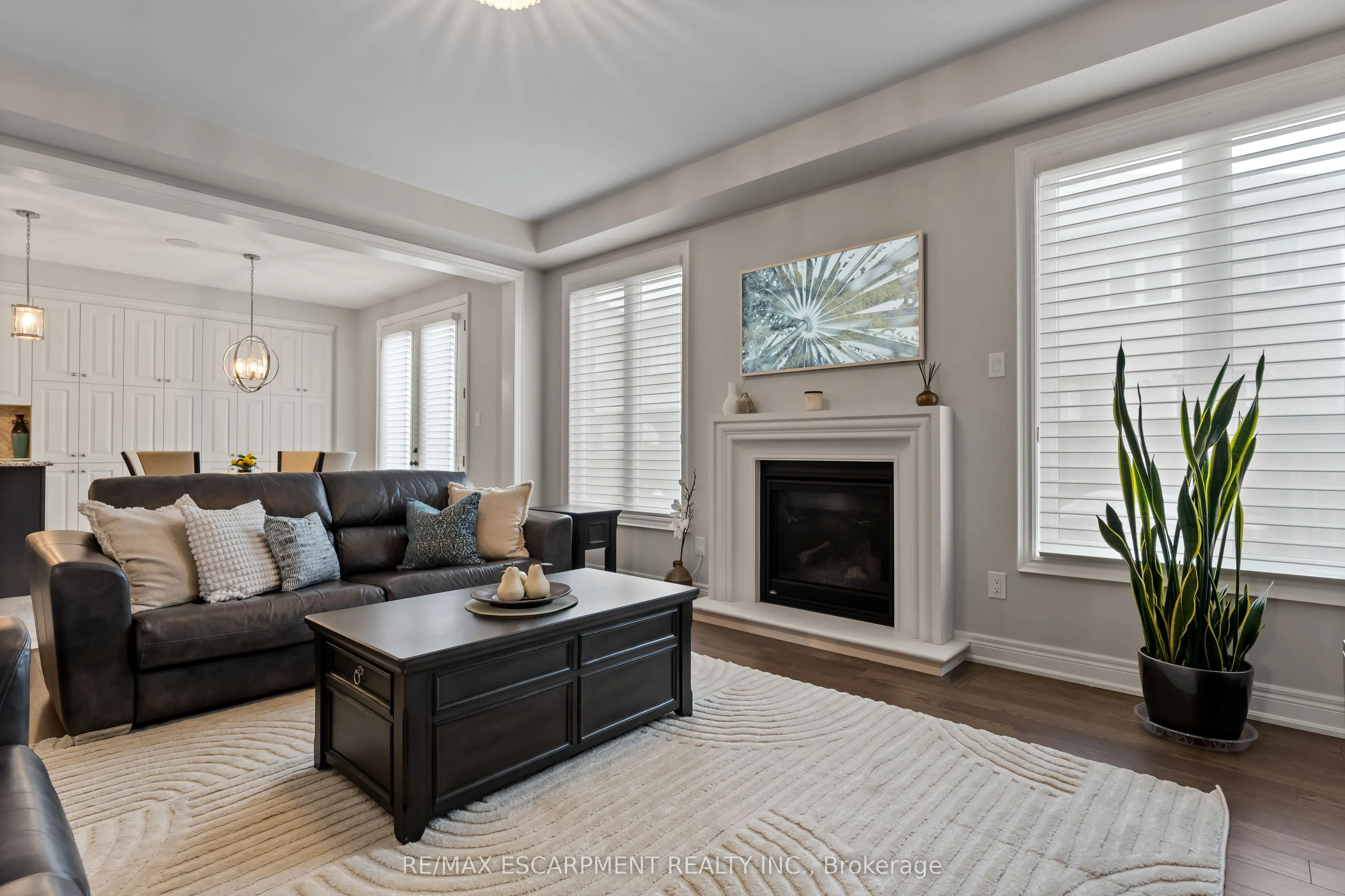 129 Fingland Crescent