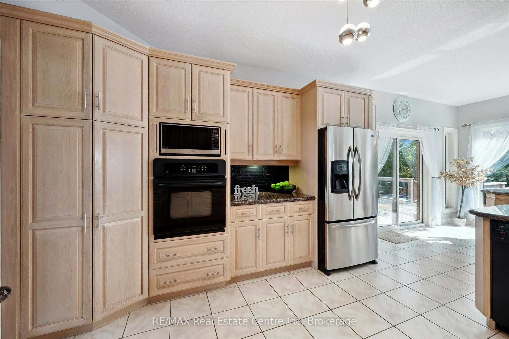 5946 WELLINGTON RD 86 Road